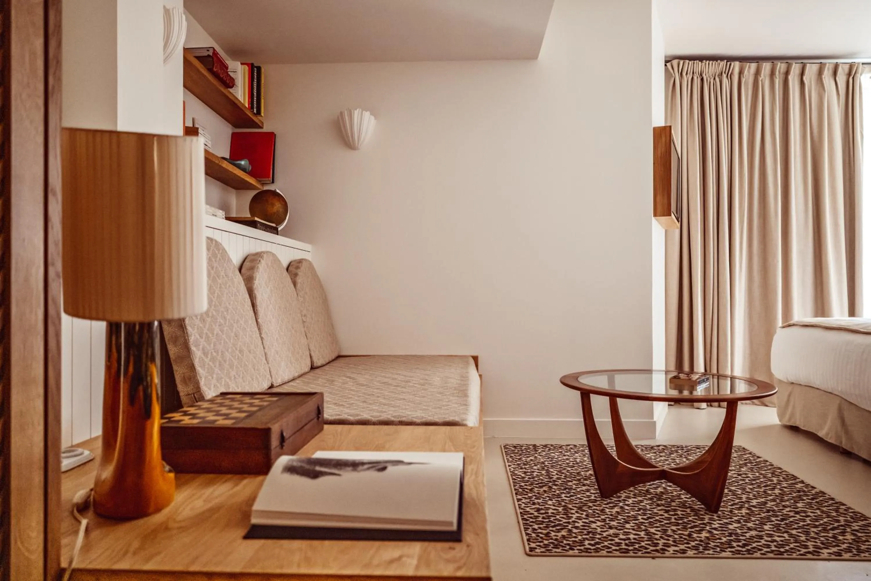 Bedroom in Hôtel Monsieur Aristide