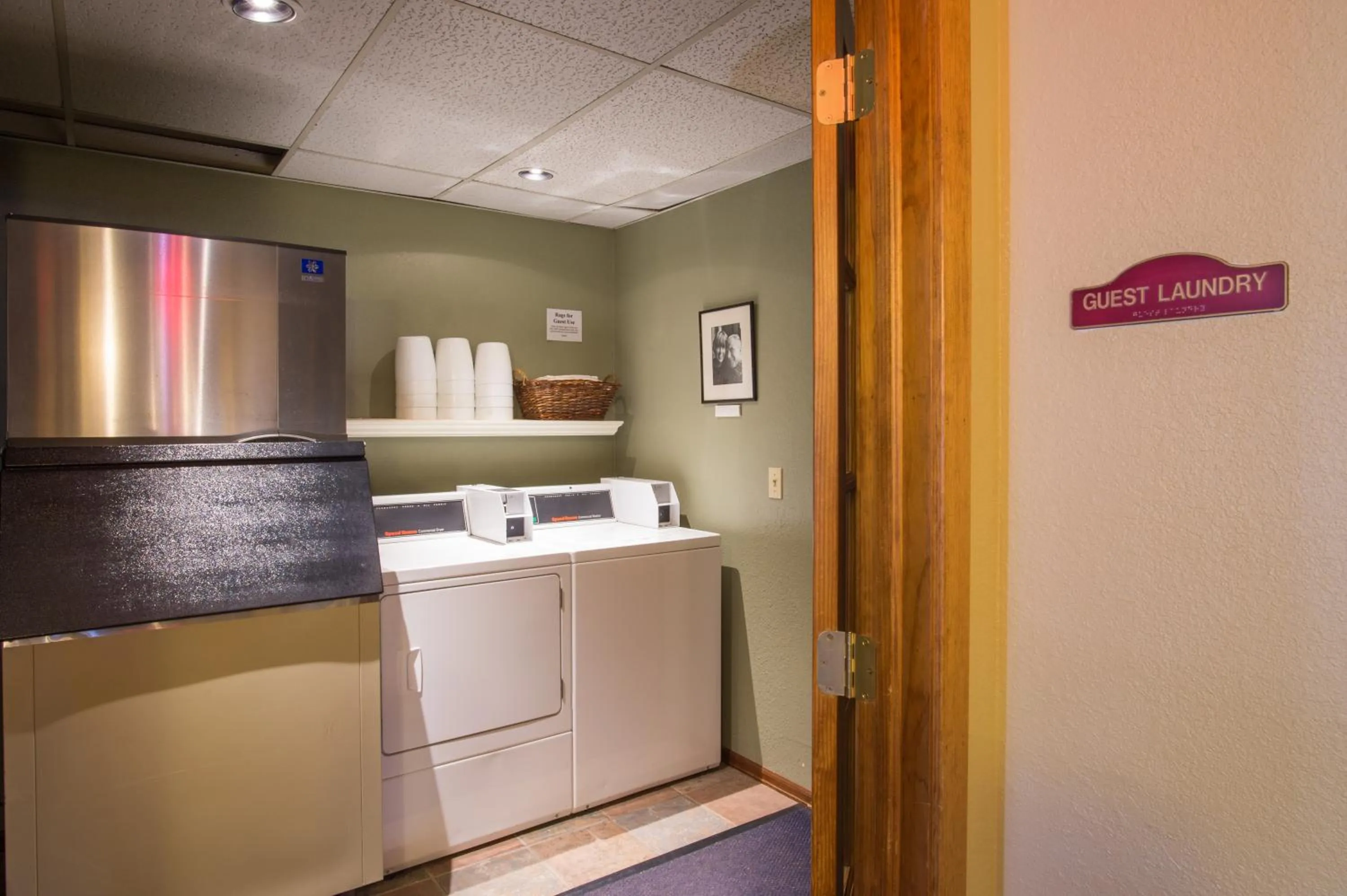 Area and facilities in Old Town Inn