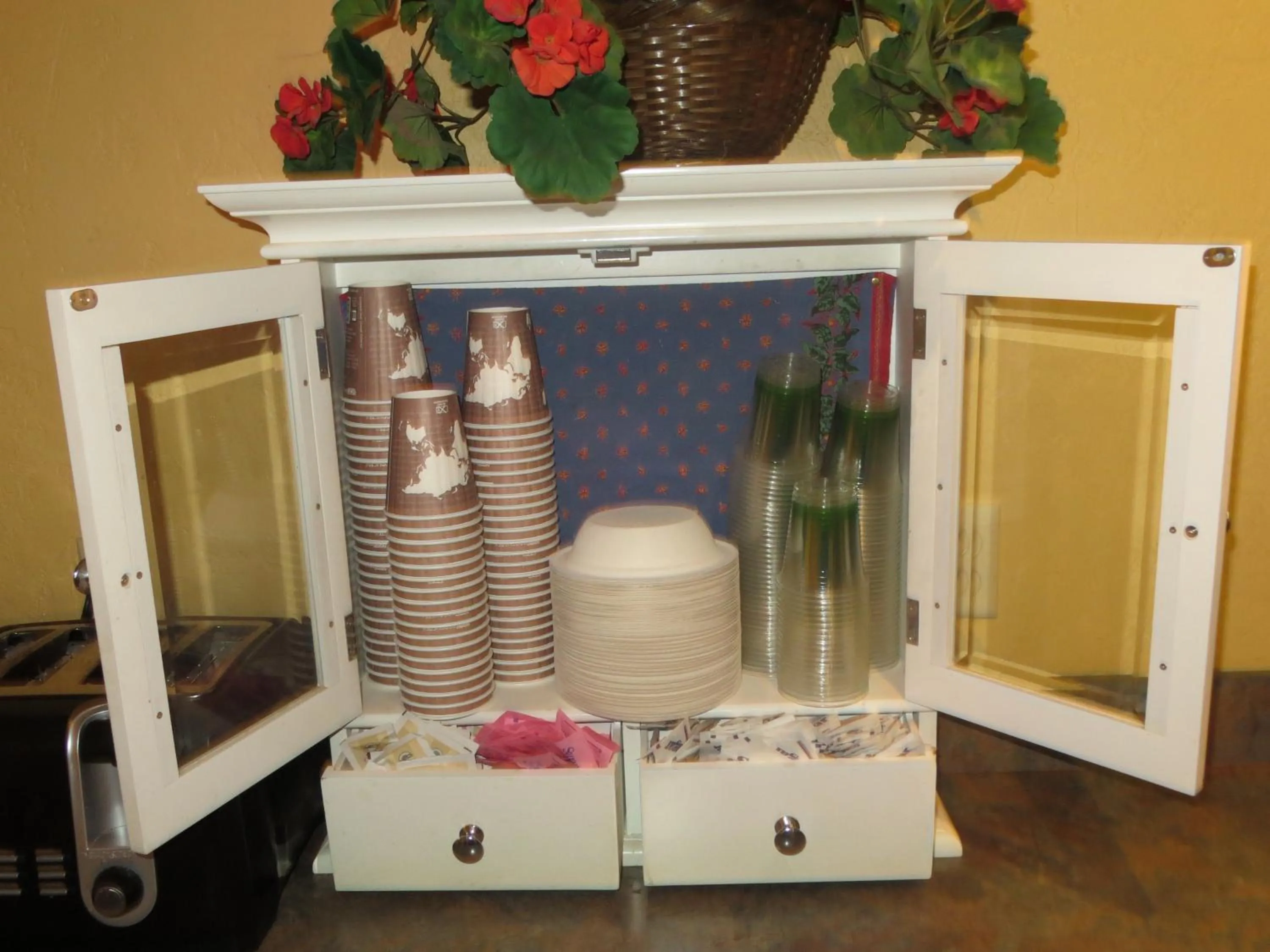 Restaurant/places to eat in Old Town Inn