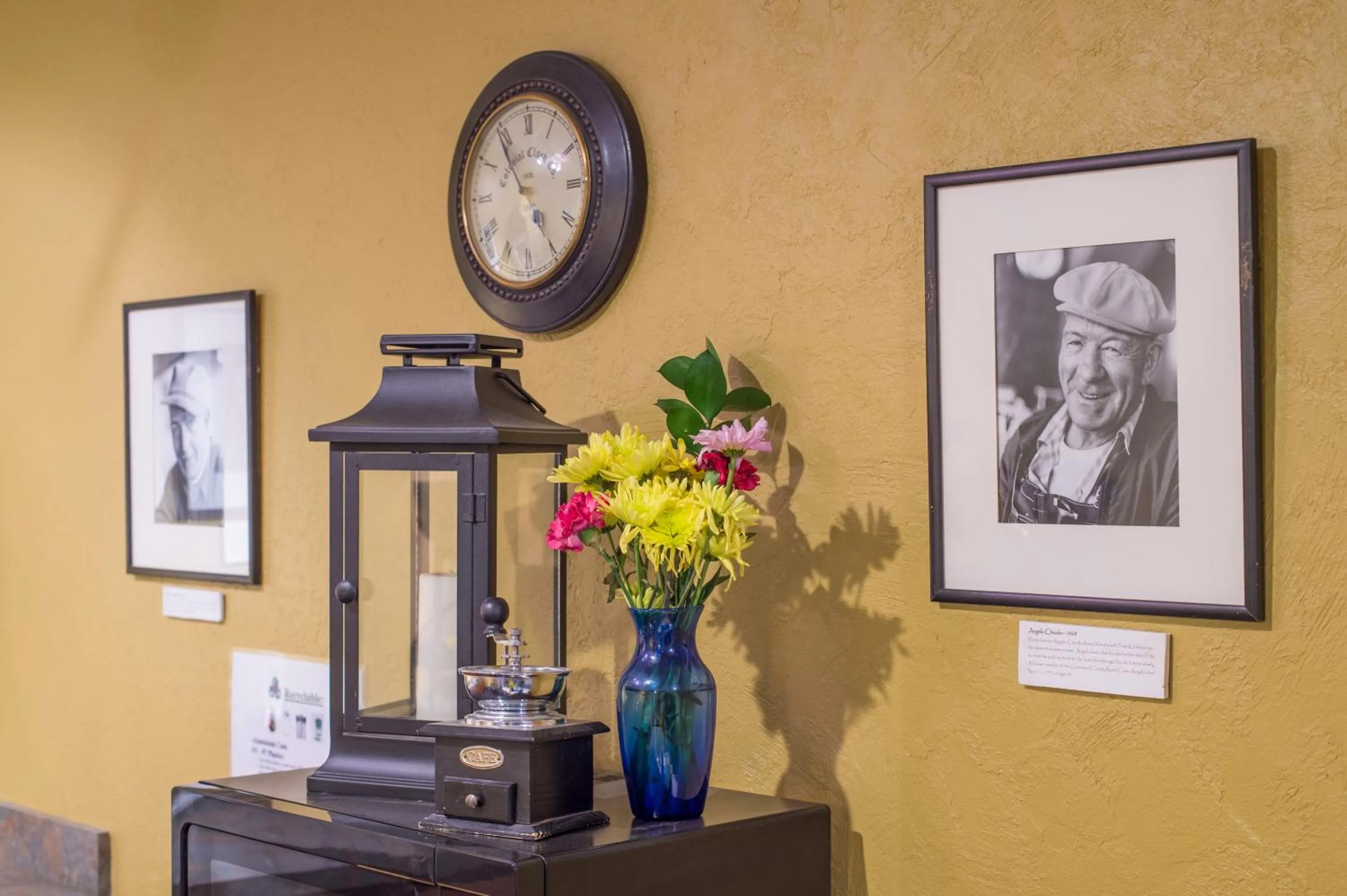 Lobby or reception in Old Town Inn