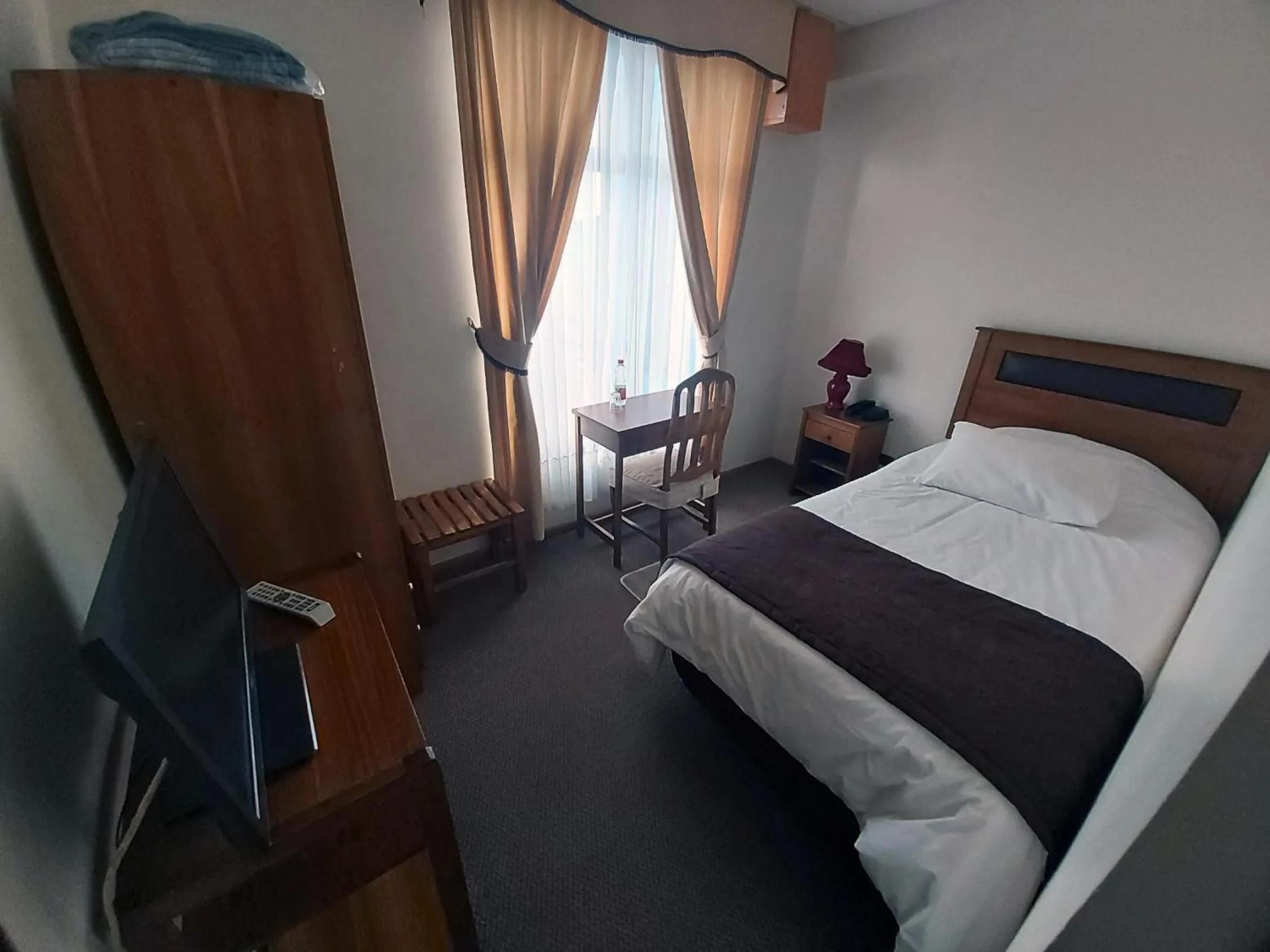 Bed in Hotel Esmeralda