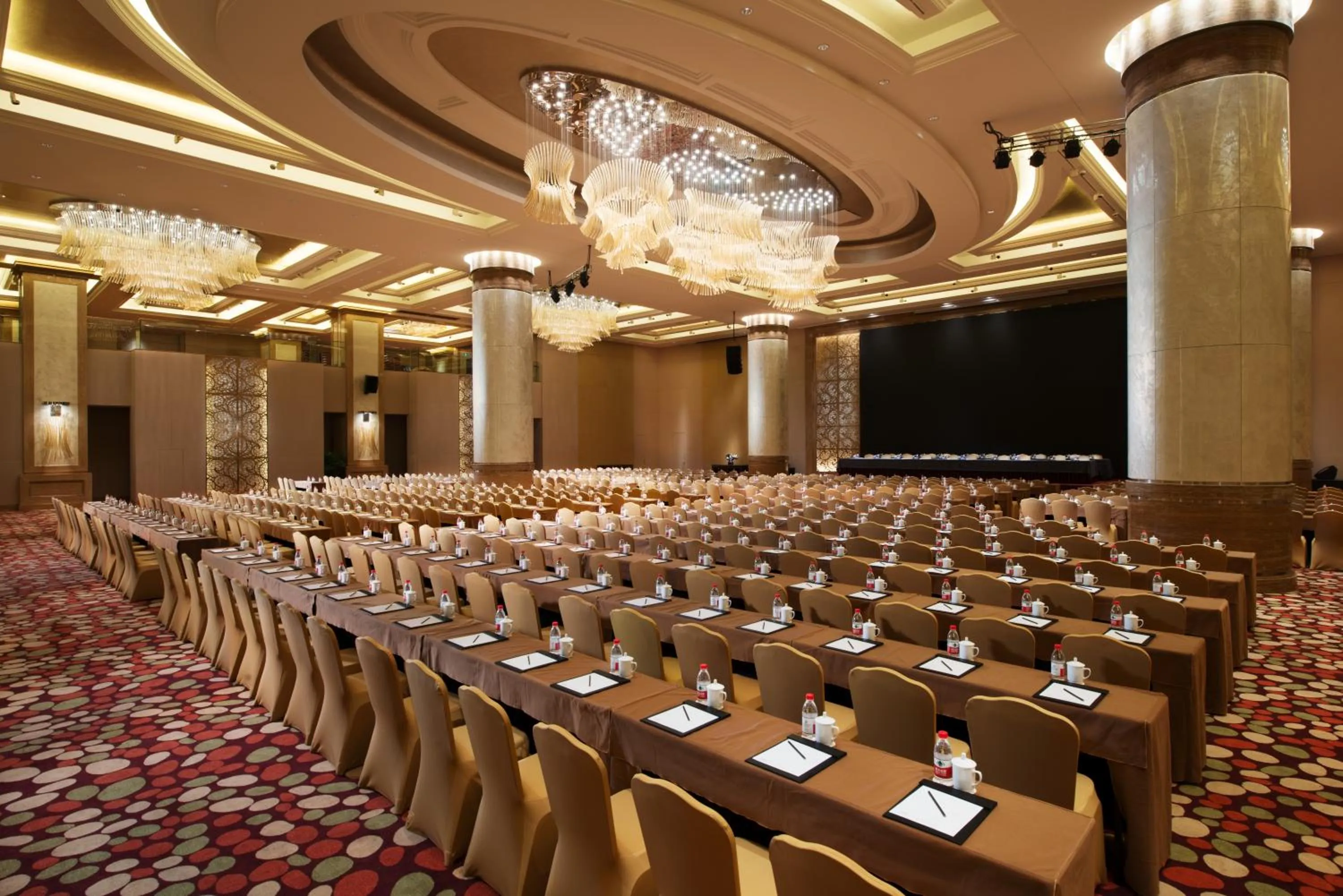 Banquet/Function facilities in Grand Parkray Hangzhou