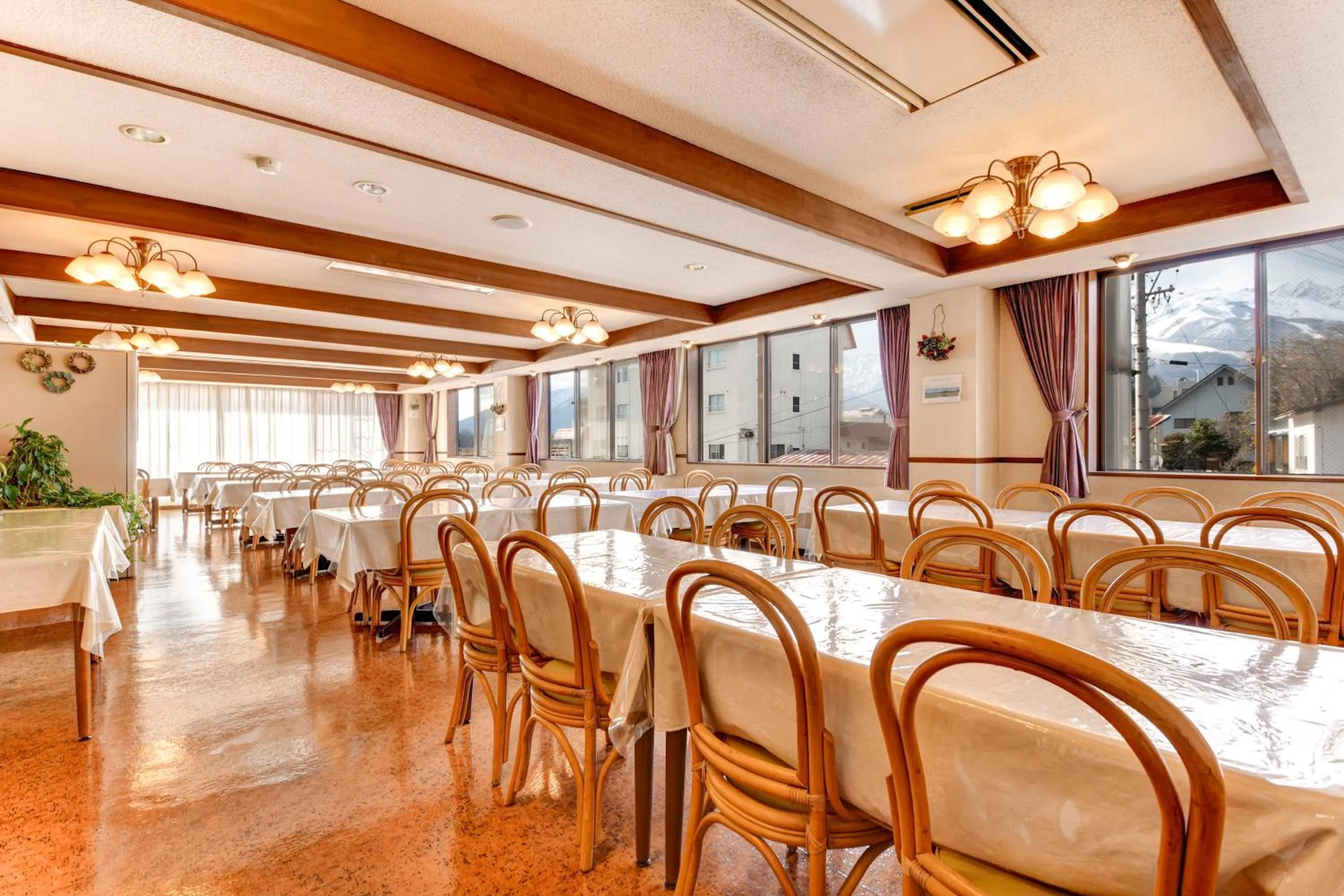 Restaurant/places to eat in Hotel La Montagne Furuhata