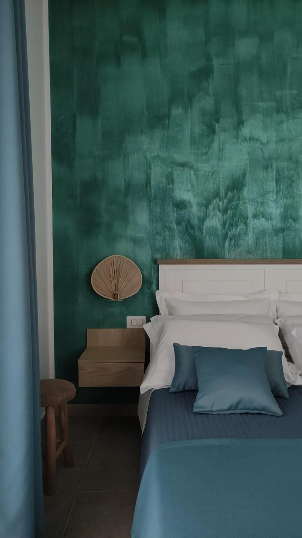 Bed in Aurelia Sea View