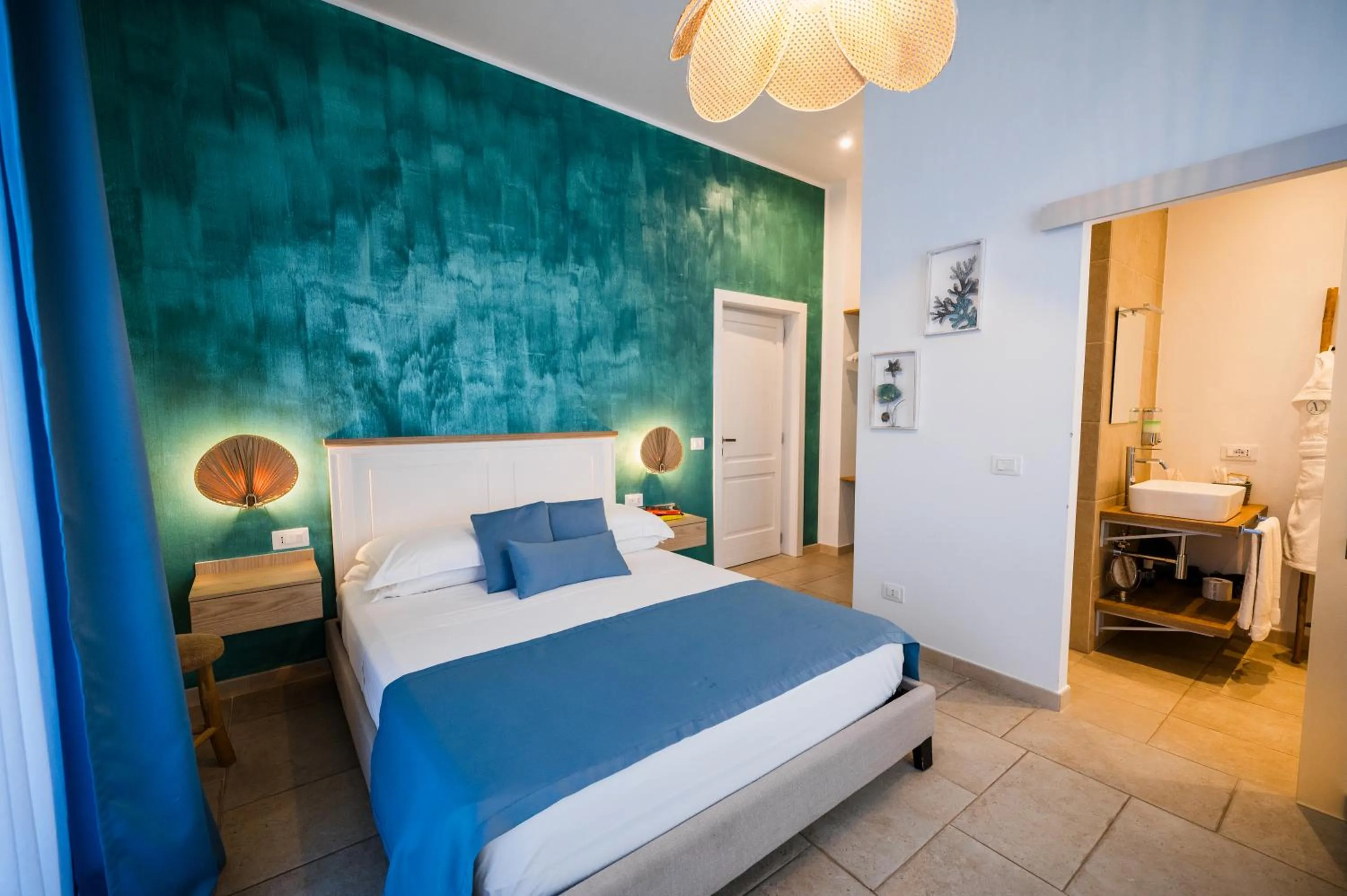 Bed in Aurelia Sea View