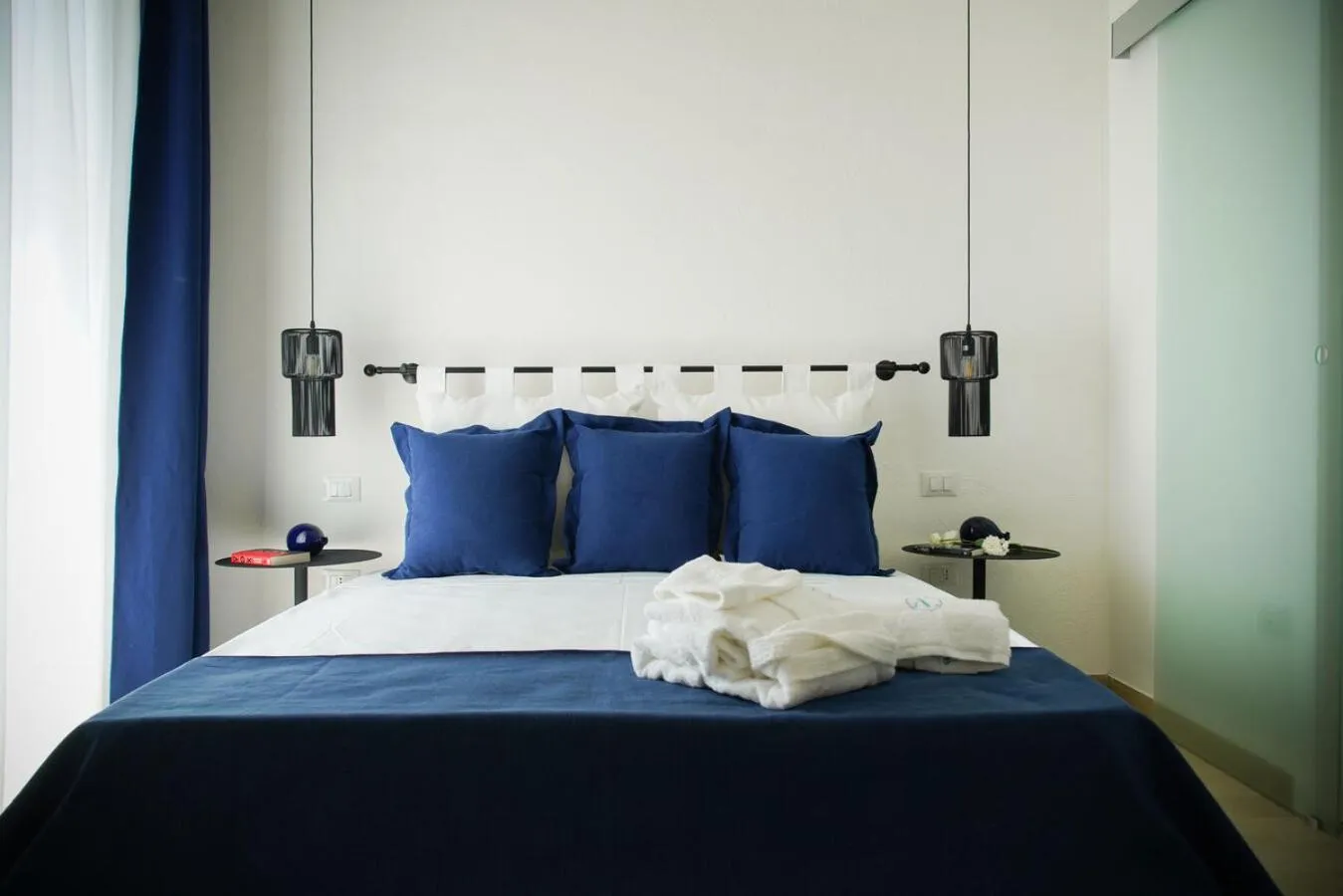 Bedroom, Bed in Aurelia Sea View