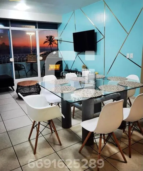 Condominio Miramar, Mazatlan en malecón frente a la playa