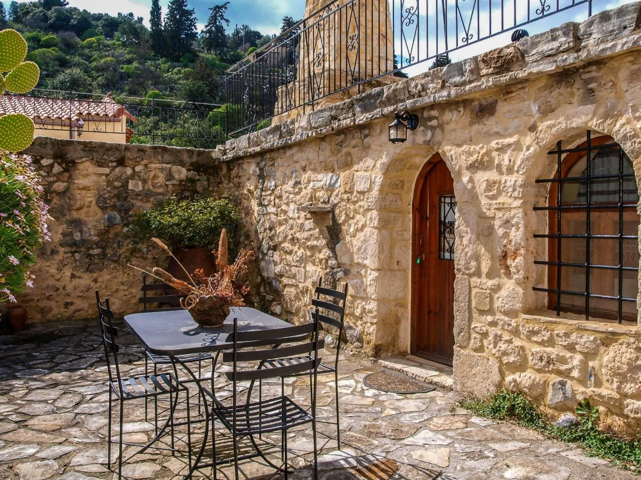 Patio in Vafes Traditional Stone Houses