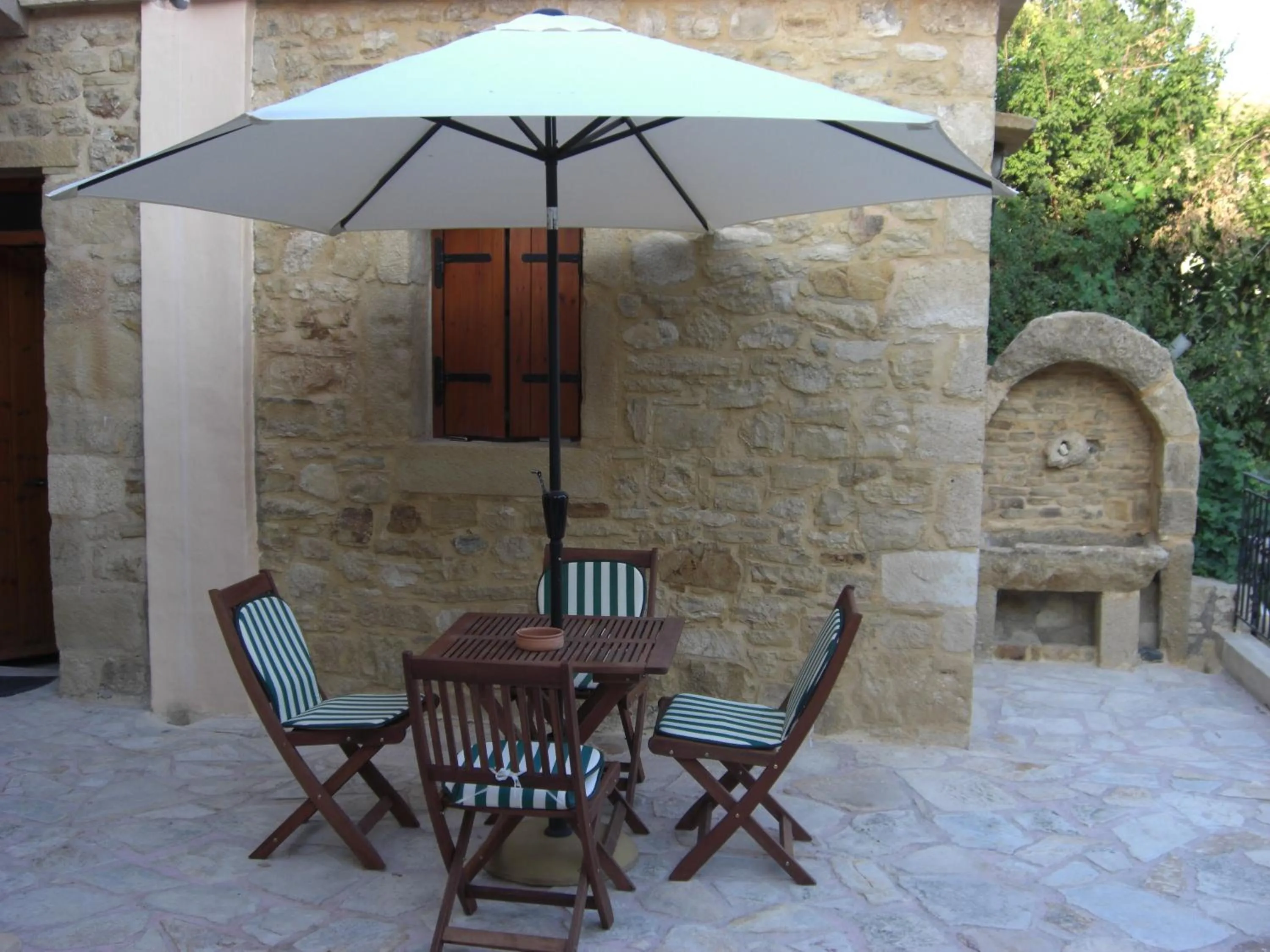 Nearby landmark in Patriko Traditional Stone Houses