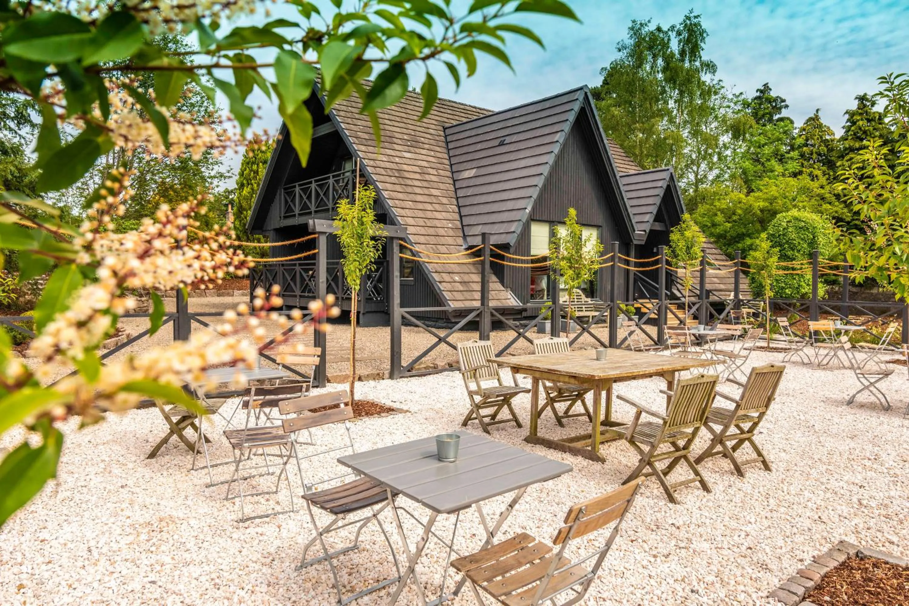 Property building in The Boat Inn