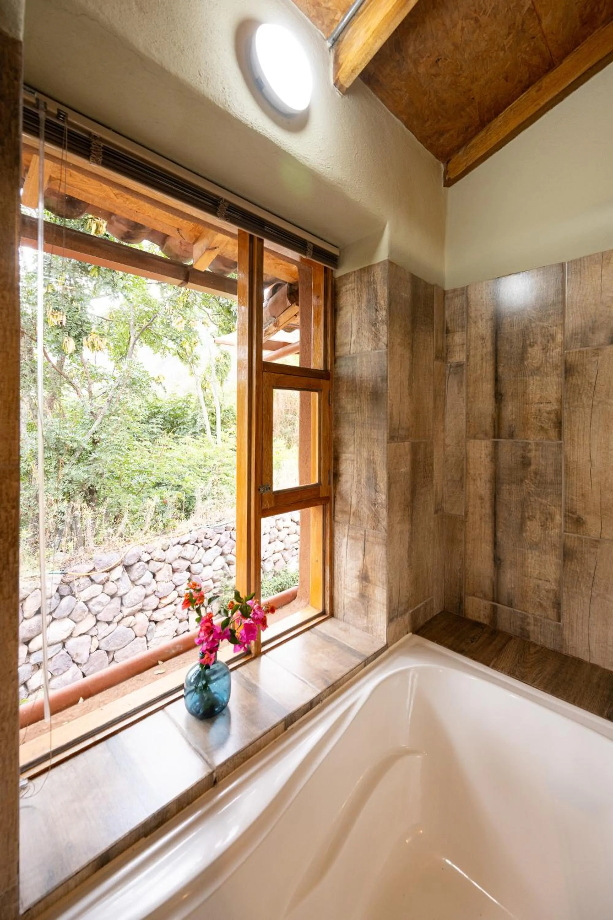 Natural landscape in Unuwasi Hotel & Villa