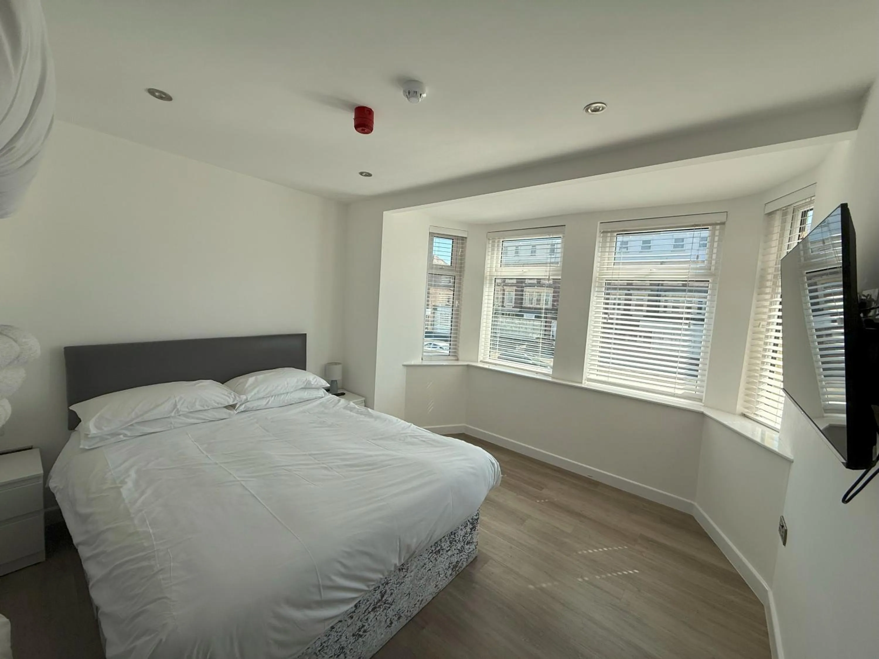 TV and multimedia, Bed in Coastal Plaza