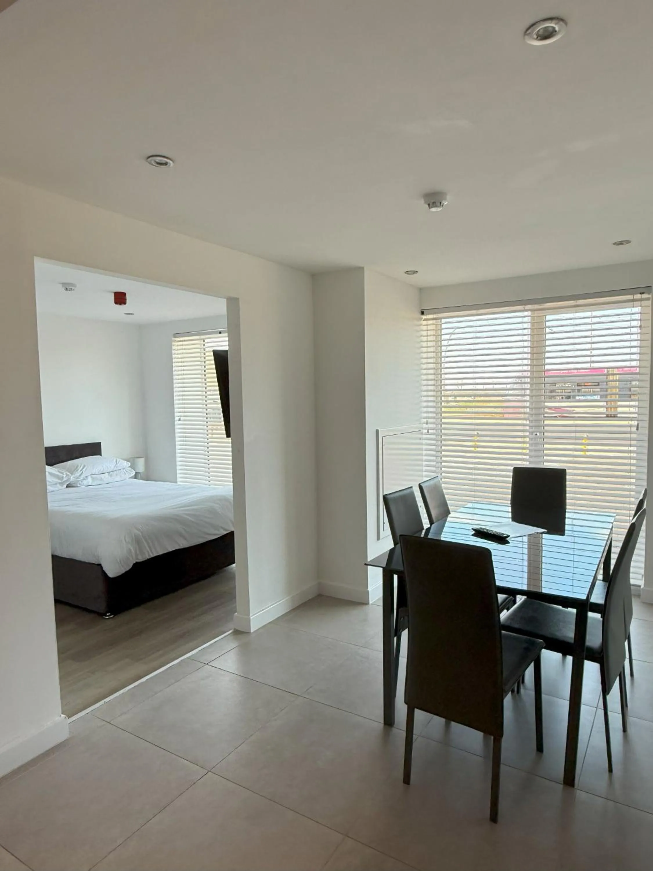 Living room, Bed in Coastal Plaza