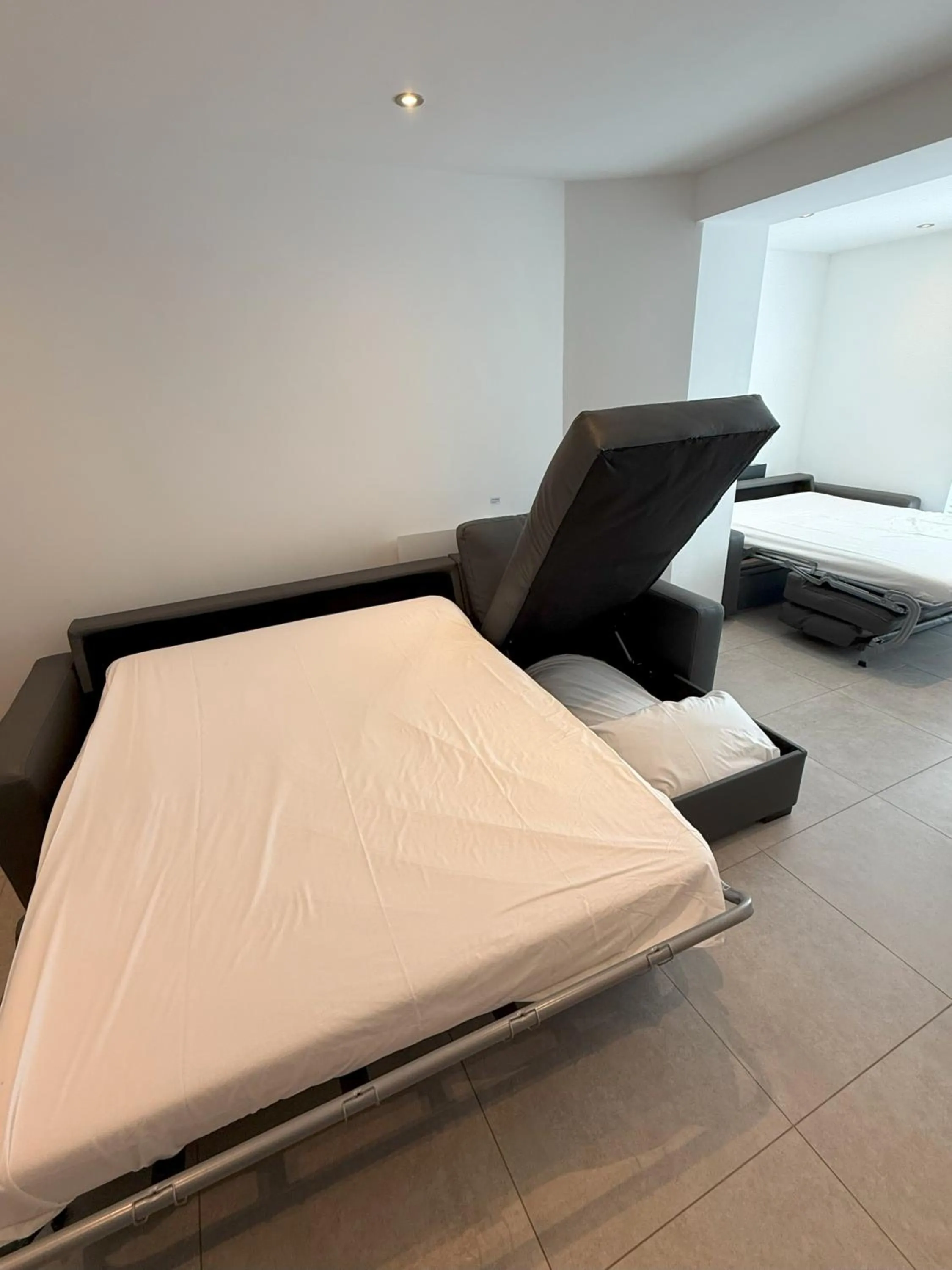 Bed in Coastal Plaza