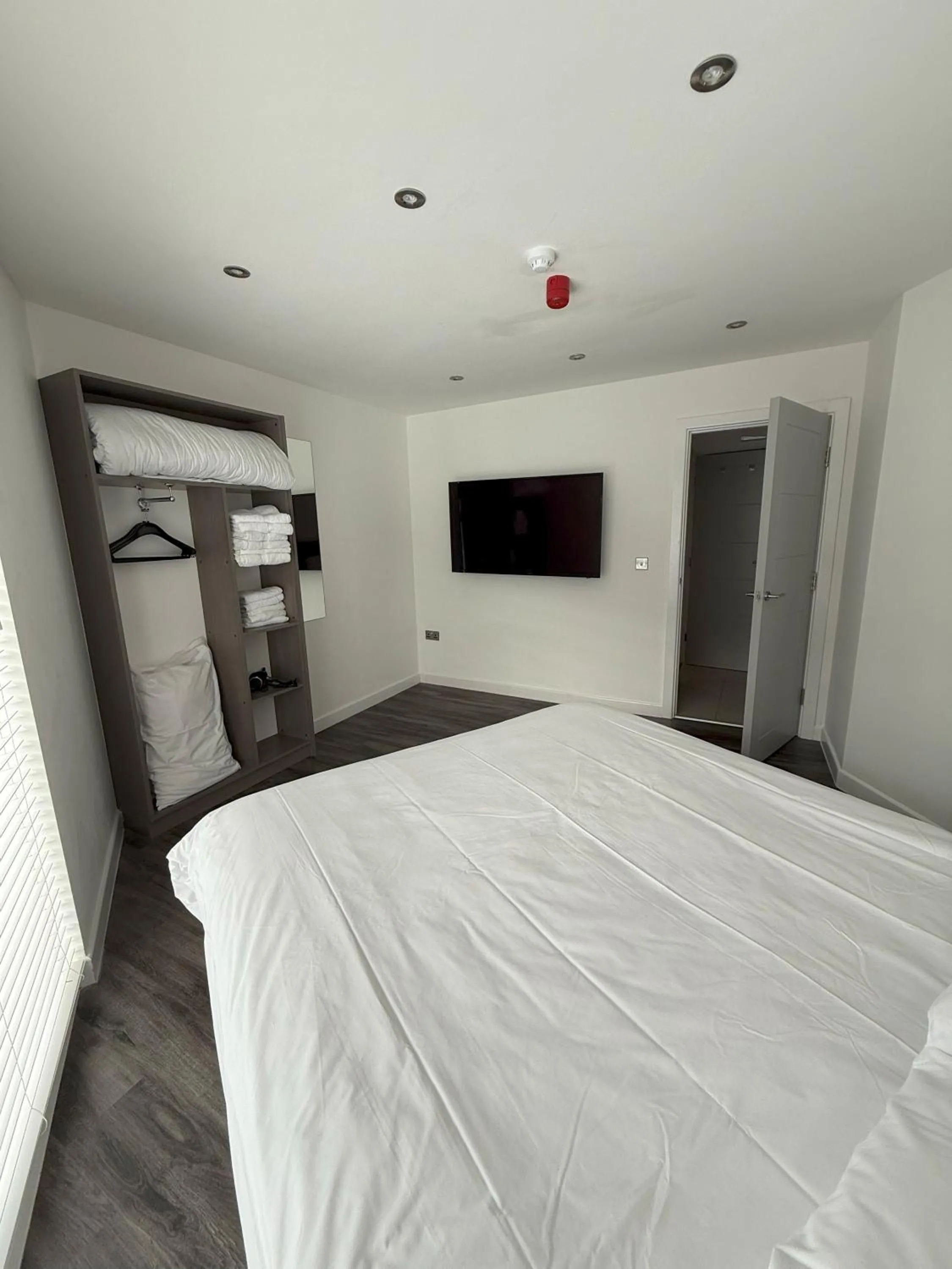 TV and multimedia, Bed in Coastal Plaza