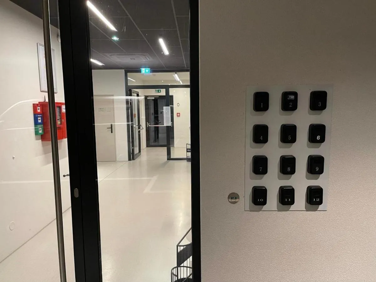 Hotel AT HOME - late arrival self check in