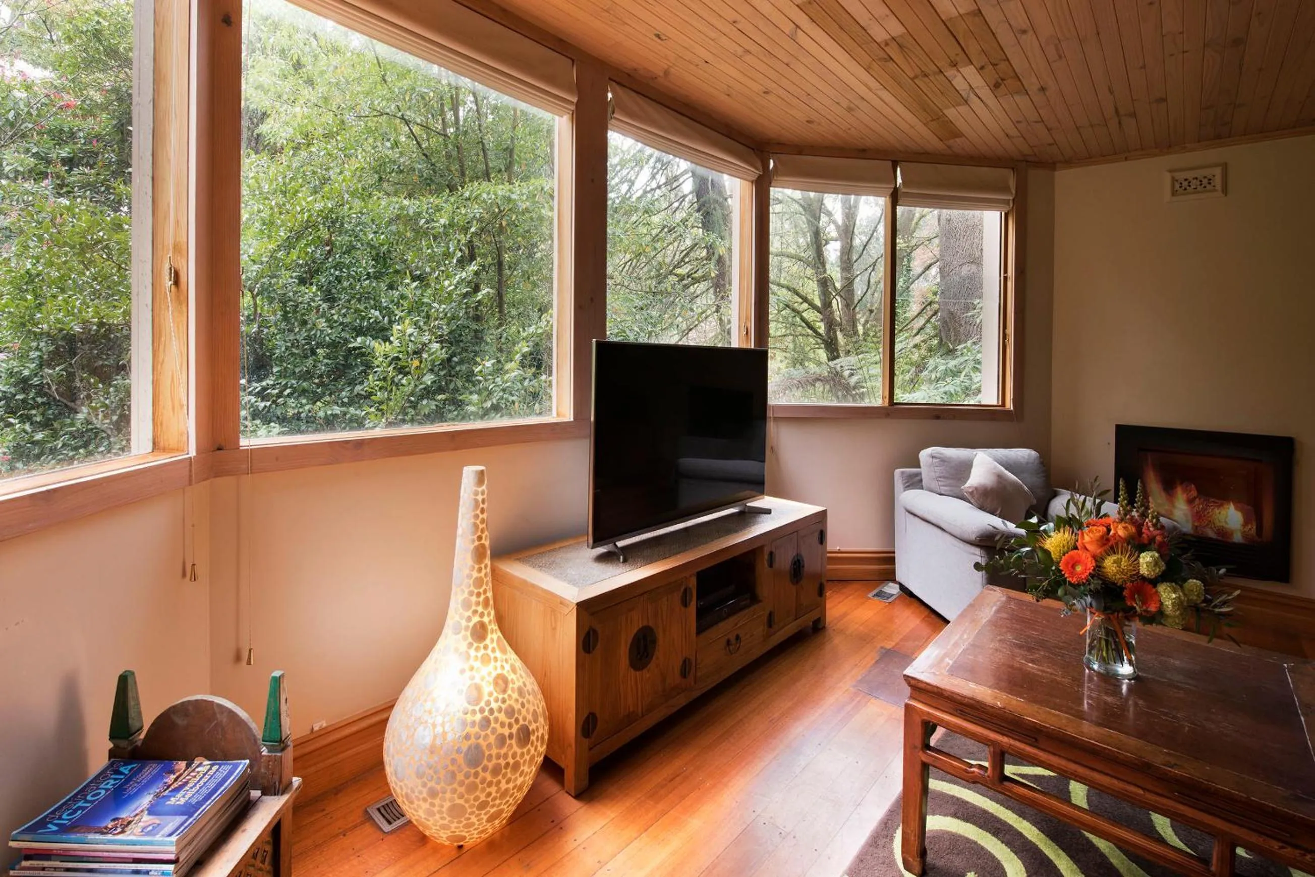Living room in Linden Gardens Rainforest Retreat