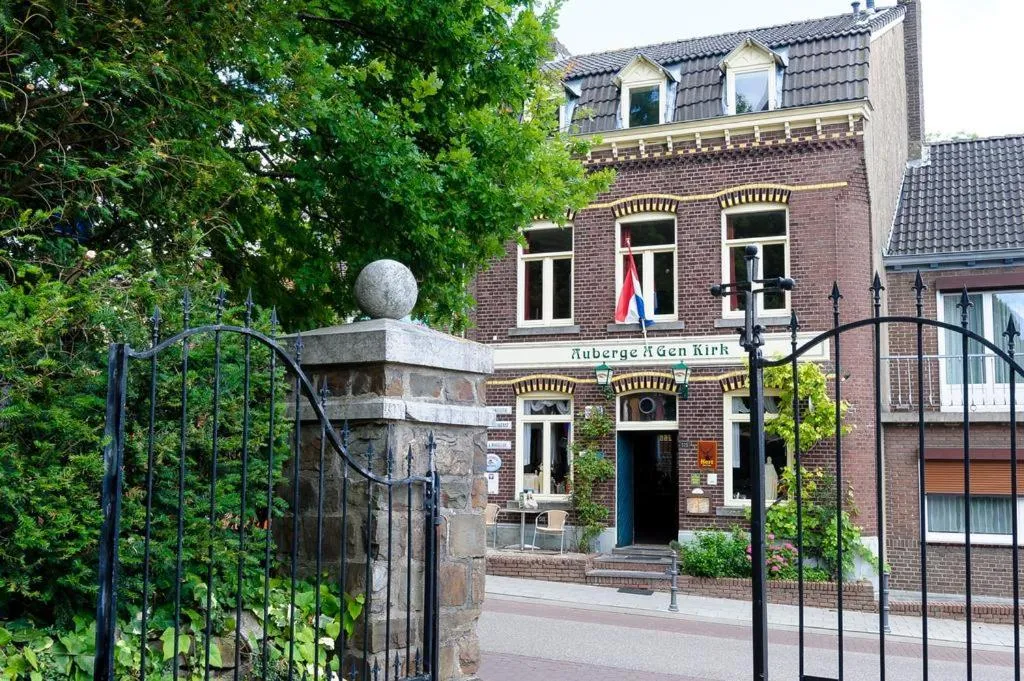Auberge A gen Kirk B&B