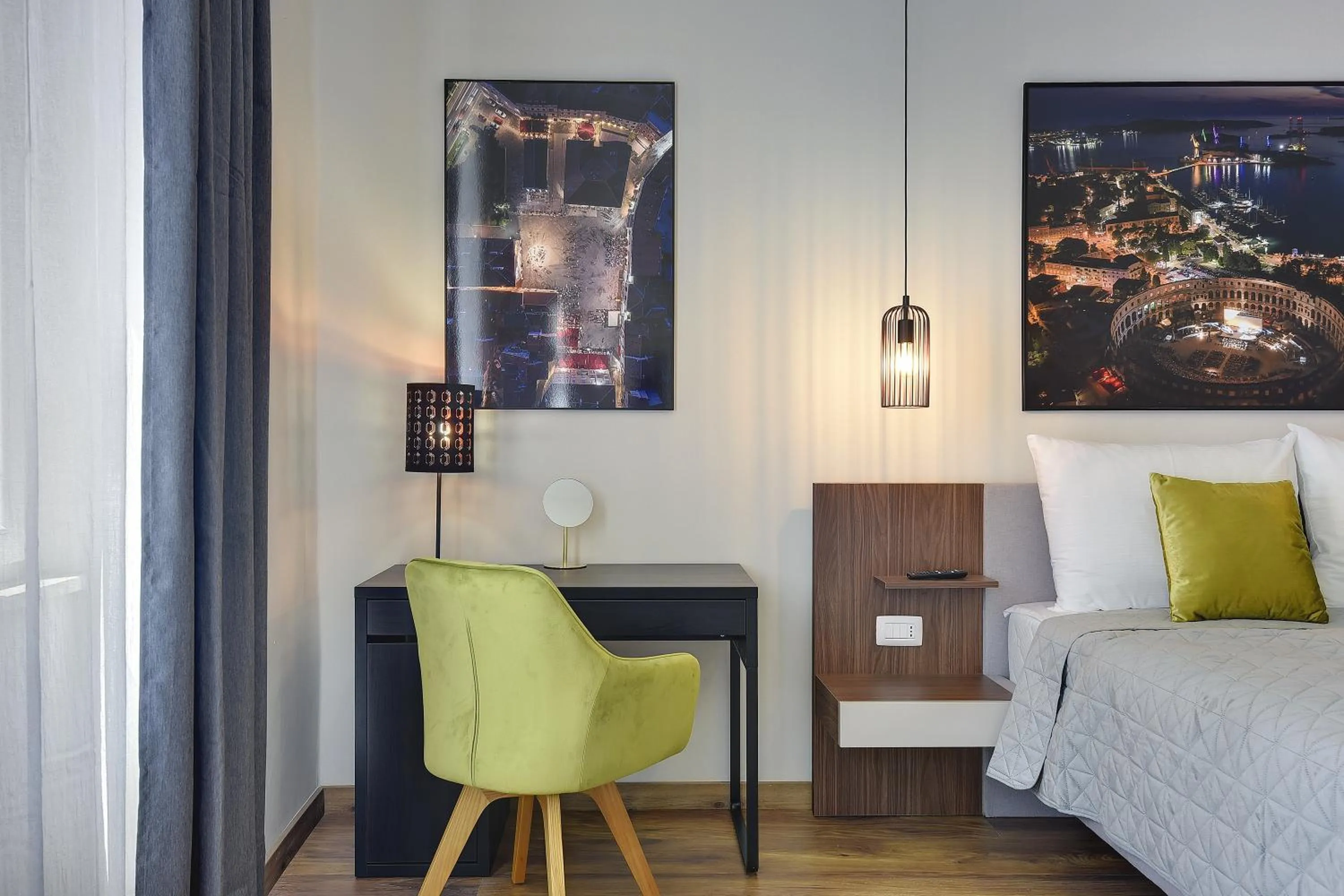 Bedroom in D&A Central Luxury Apartments with FREE Parking