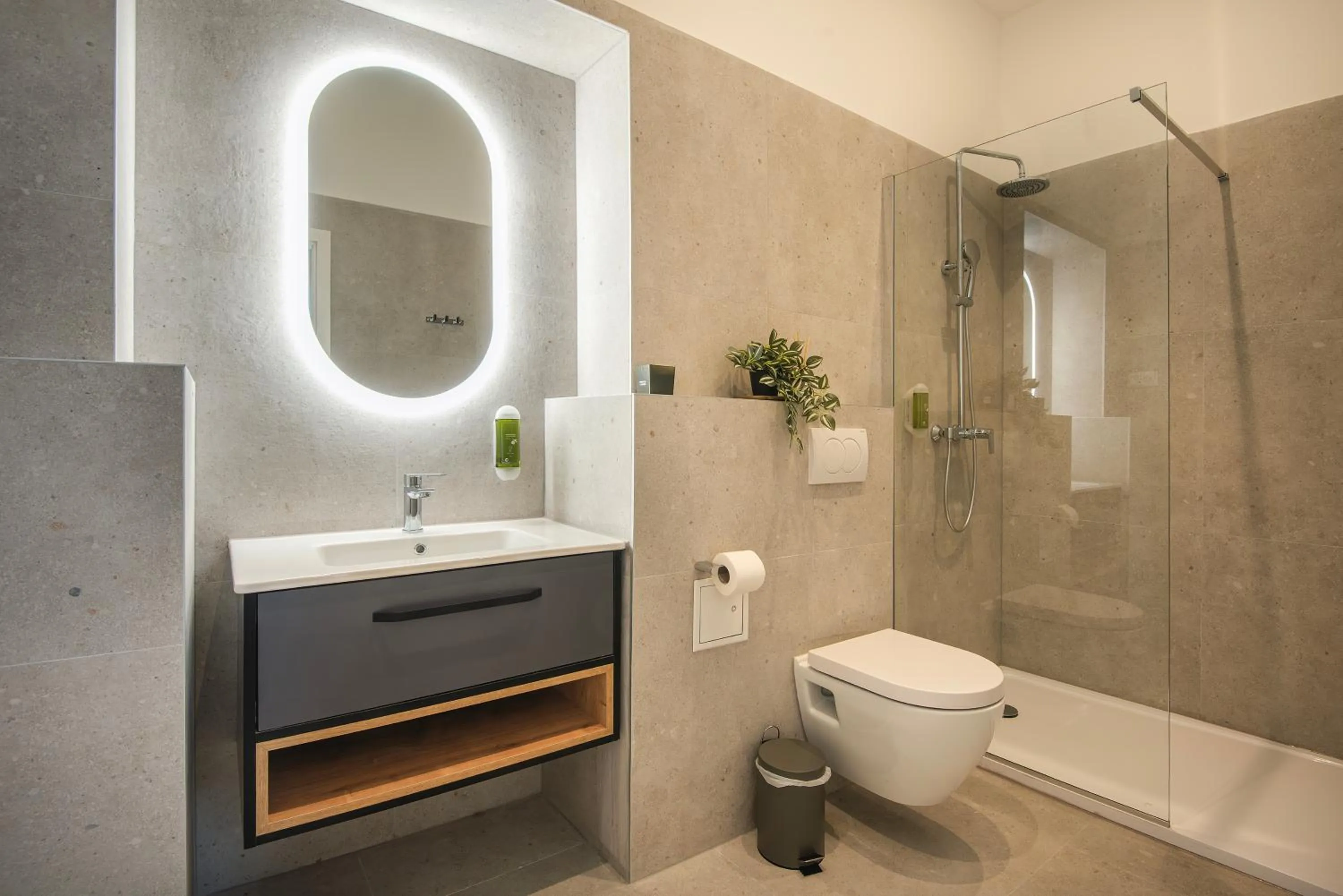 Bathroom in D&A Central Luxury Apartments with FREE Parking