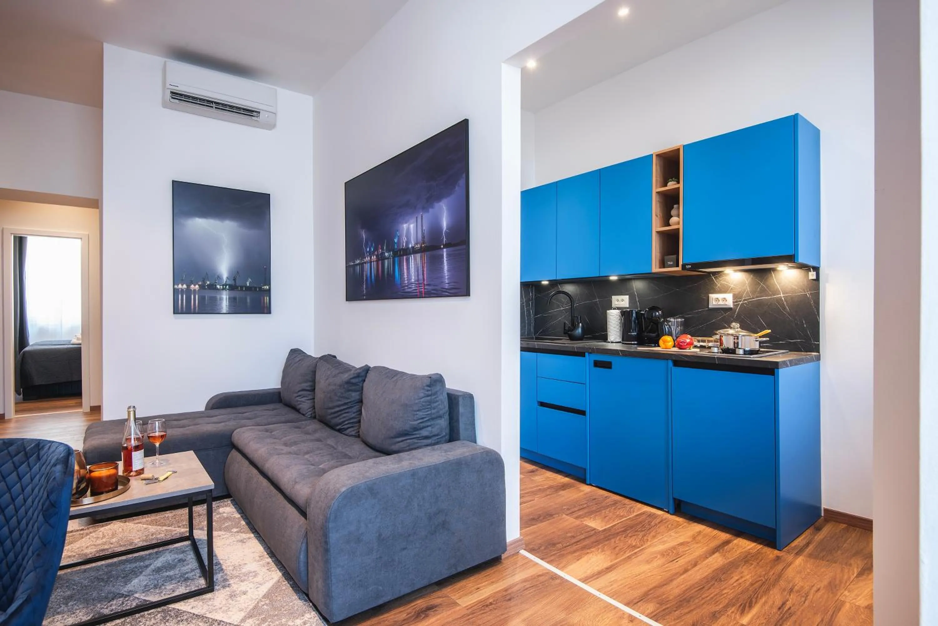 Living room in D&A Central Luxury Apartments with FREE Parking