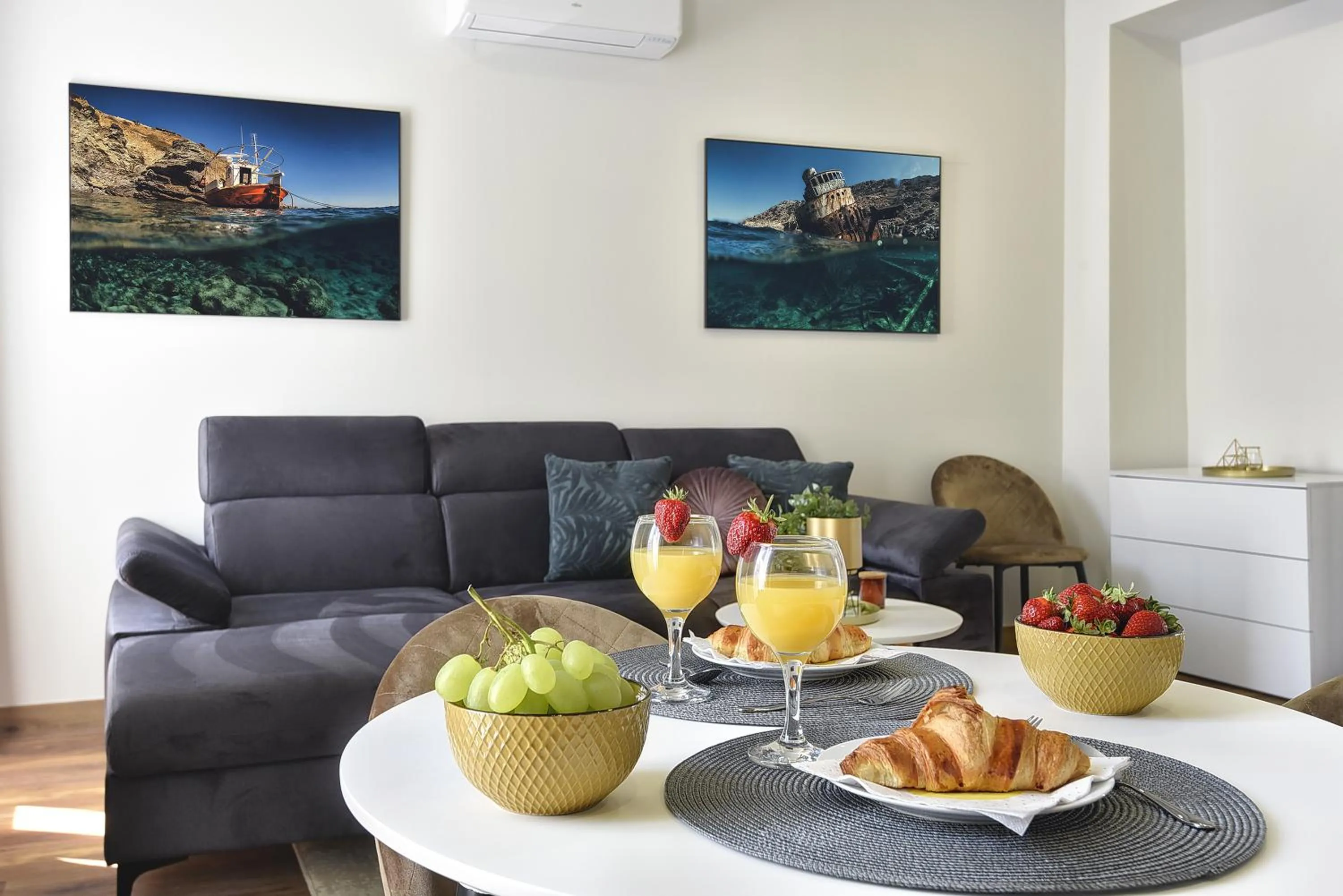 Food and drinks in D&A Central Luxury Apartments with FREE Parking