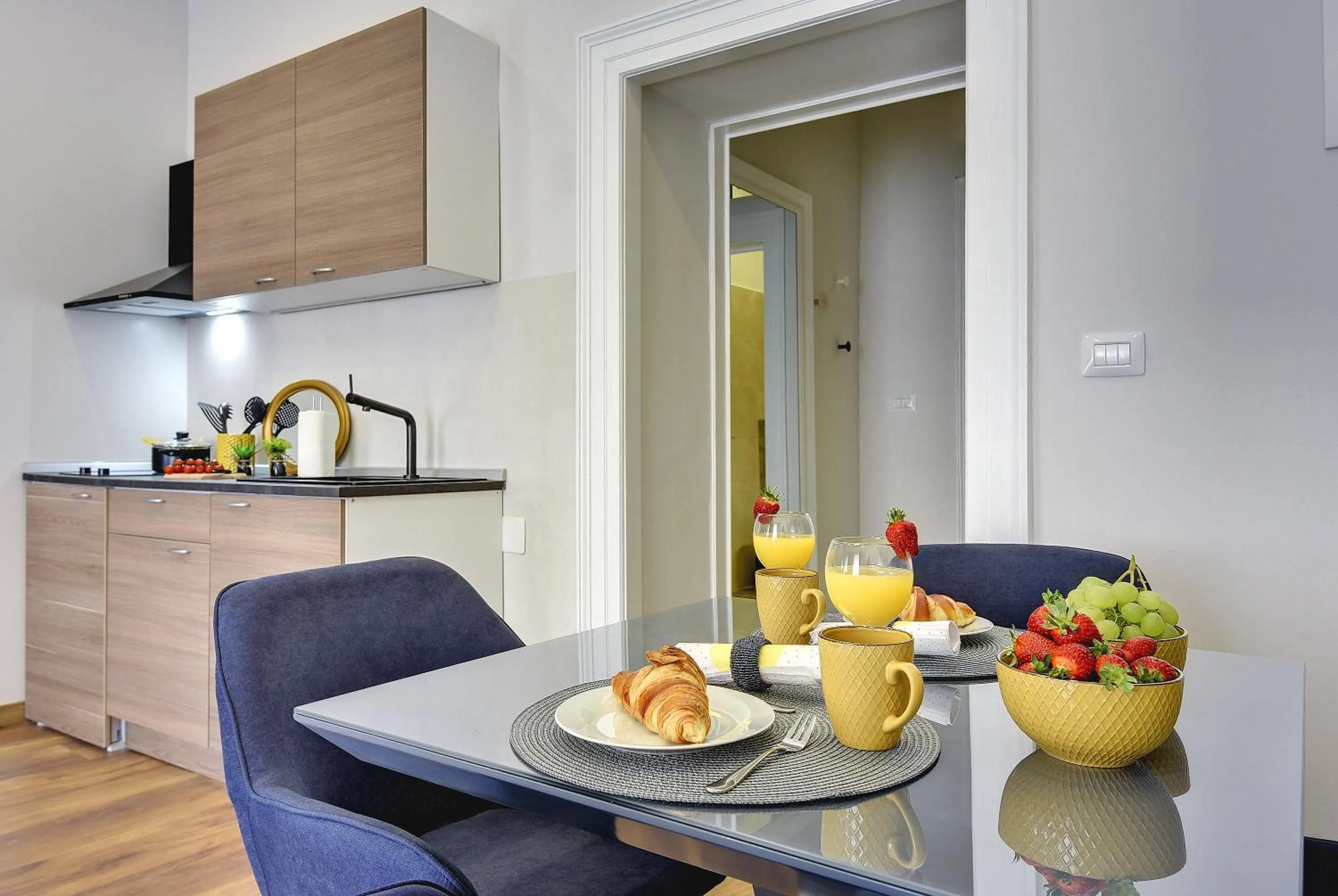 Kitchen or kitchenette in D&A Central Luxury Apartments with FREE Parking