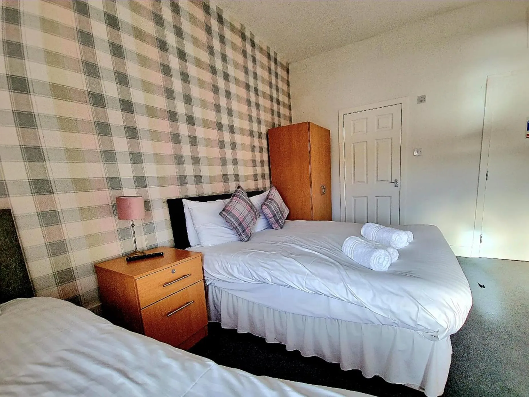 Bed in Aberfoyle Inn