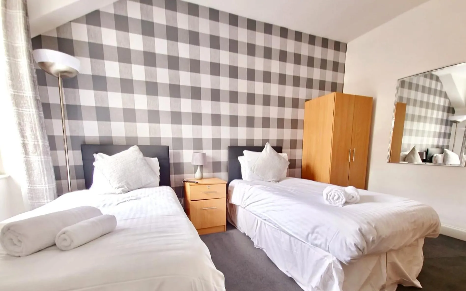 Bed in Aberfoyle Inn