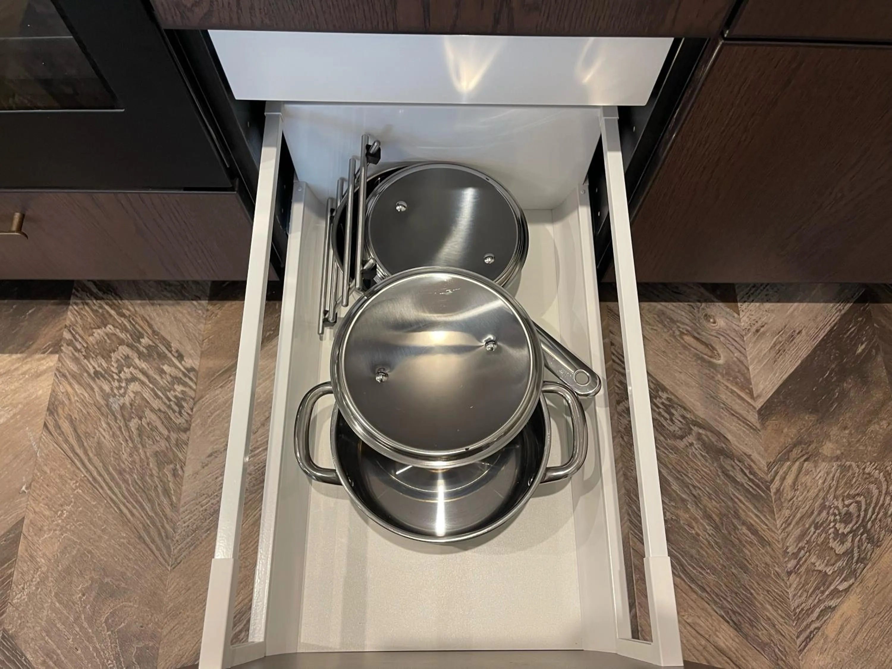 Kitchen or kitchenette in Viešbutis Prie Fontano