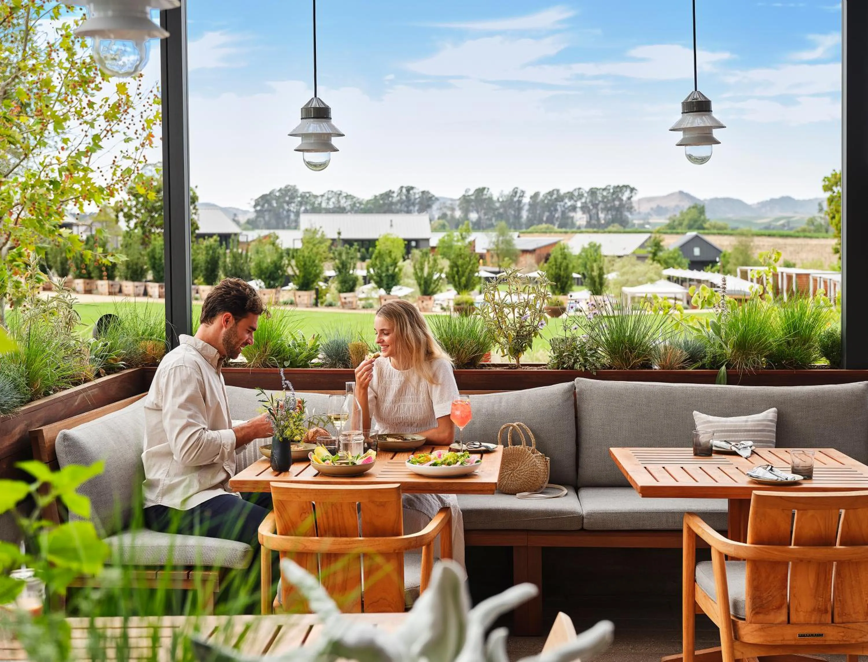 Restaurant/places to eat in Stanly Ranch, Auberge Collection