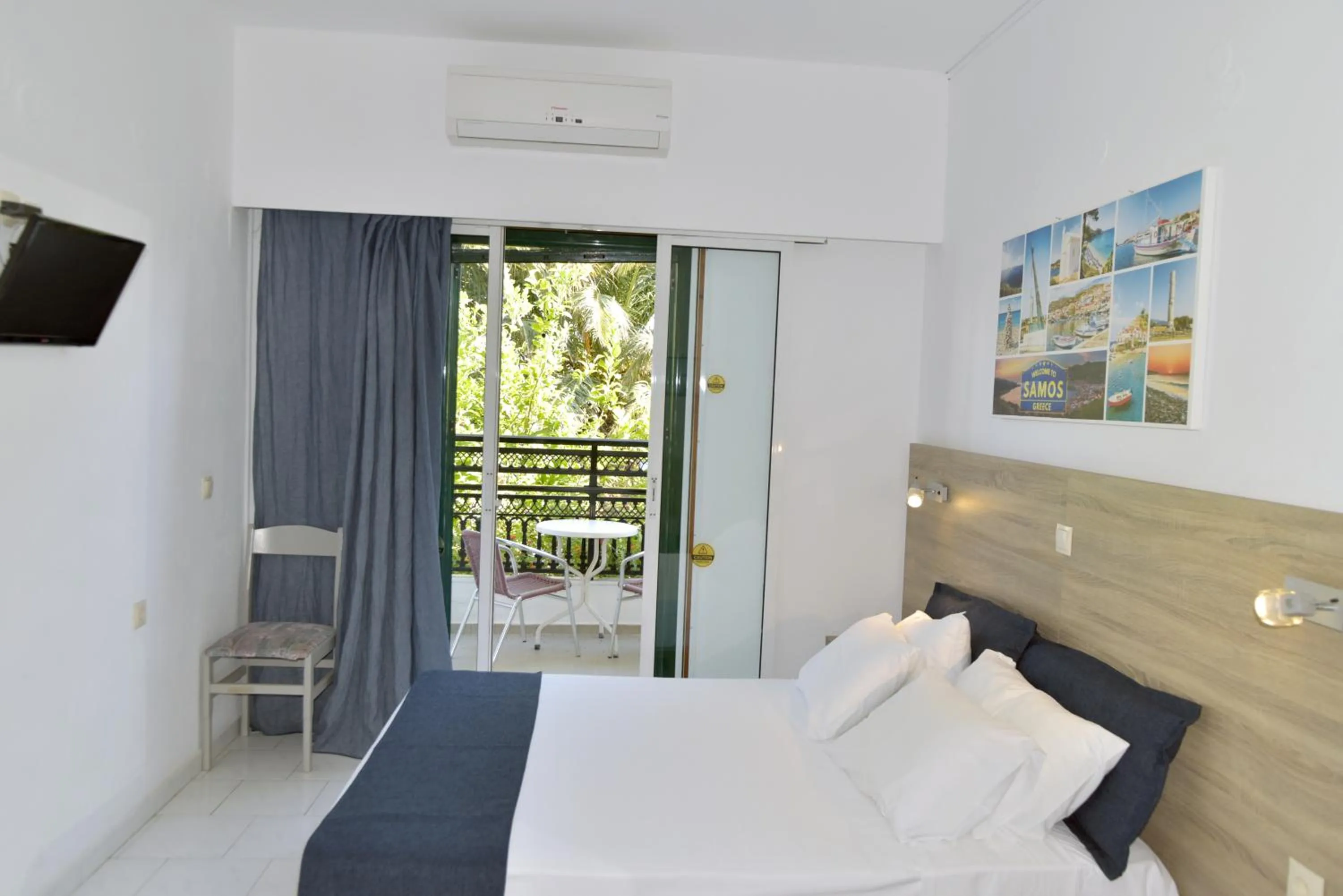 Patio in Anna Studios