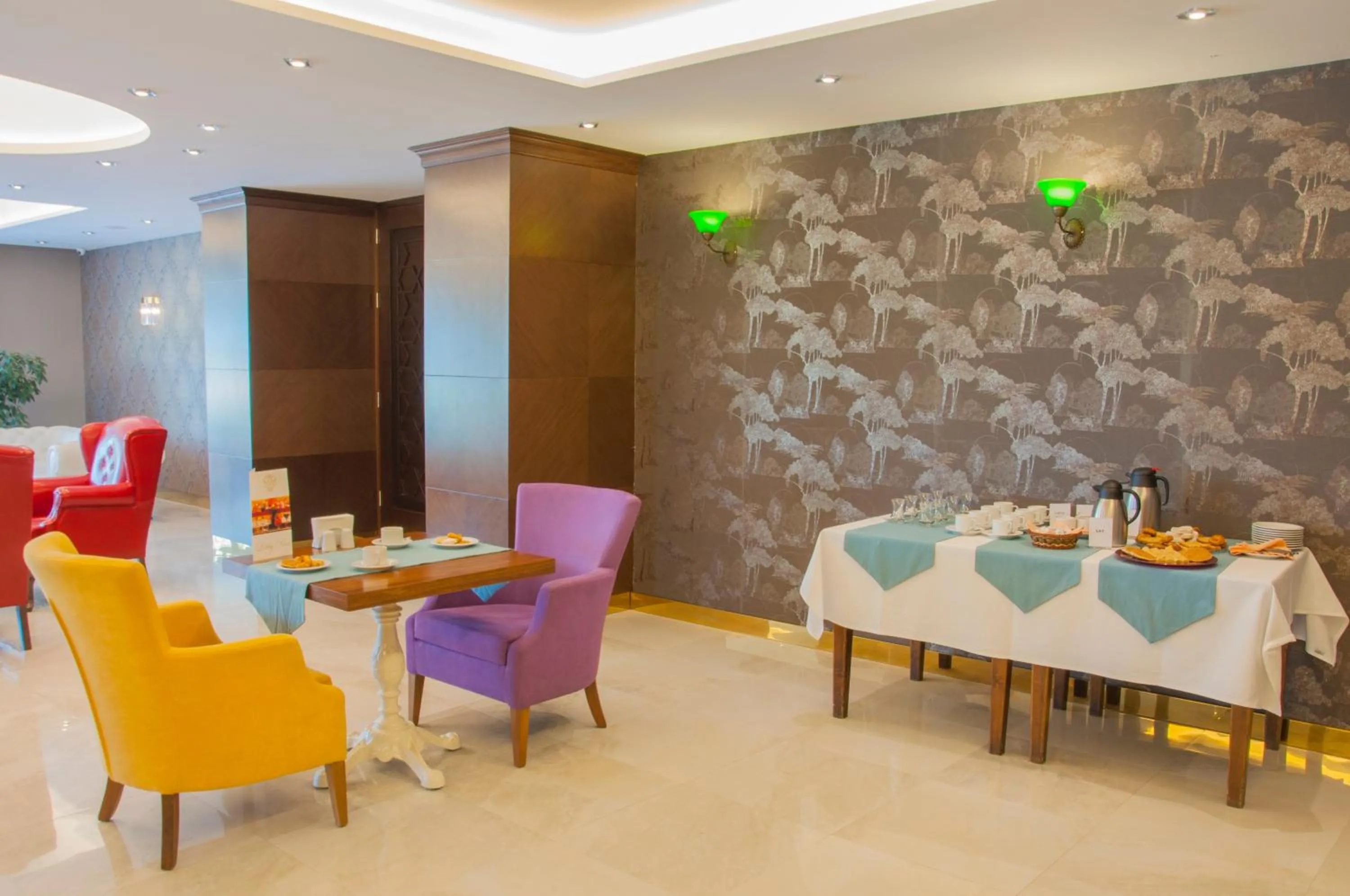 Lounge or bar in Motali Life Hotel