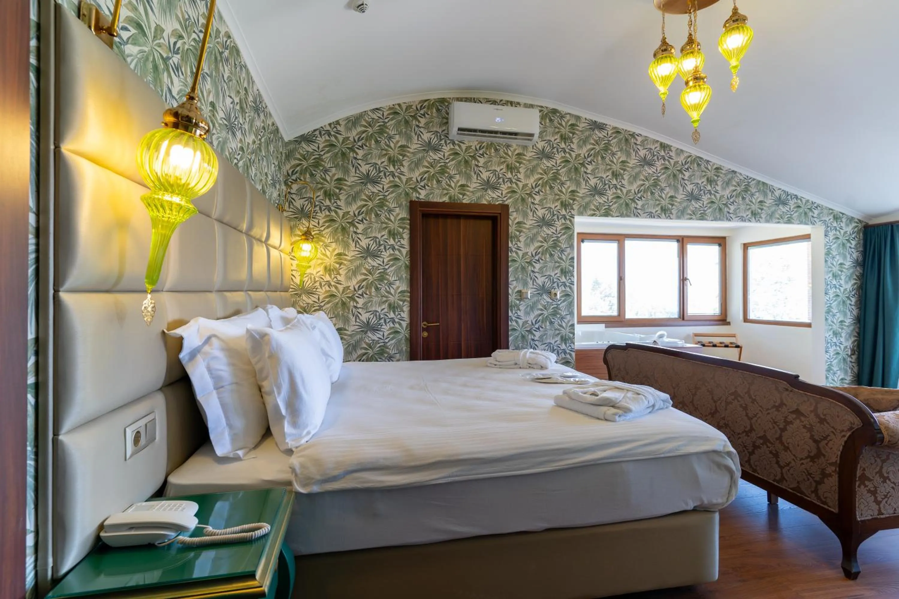 Bedroom, Bed in Motali Life Hotel