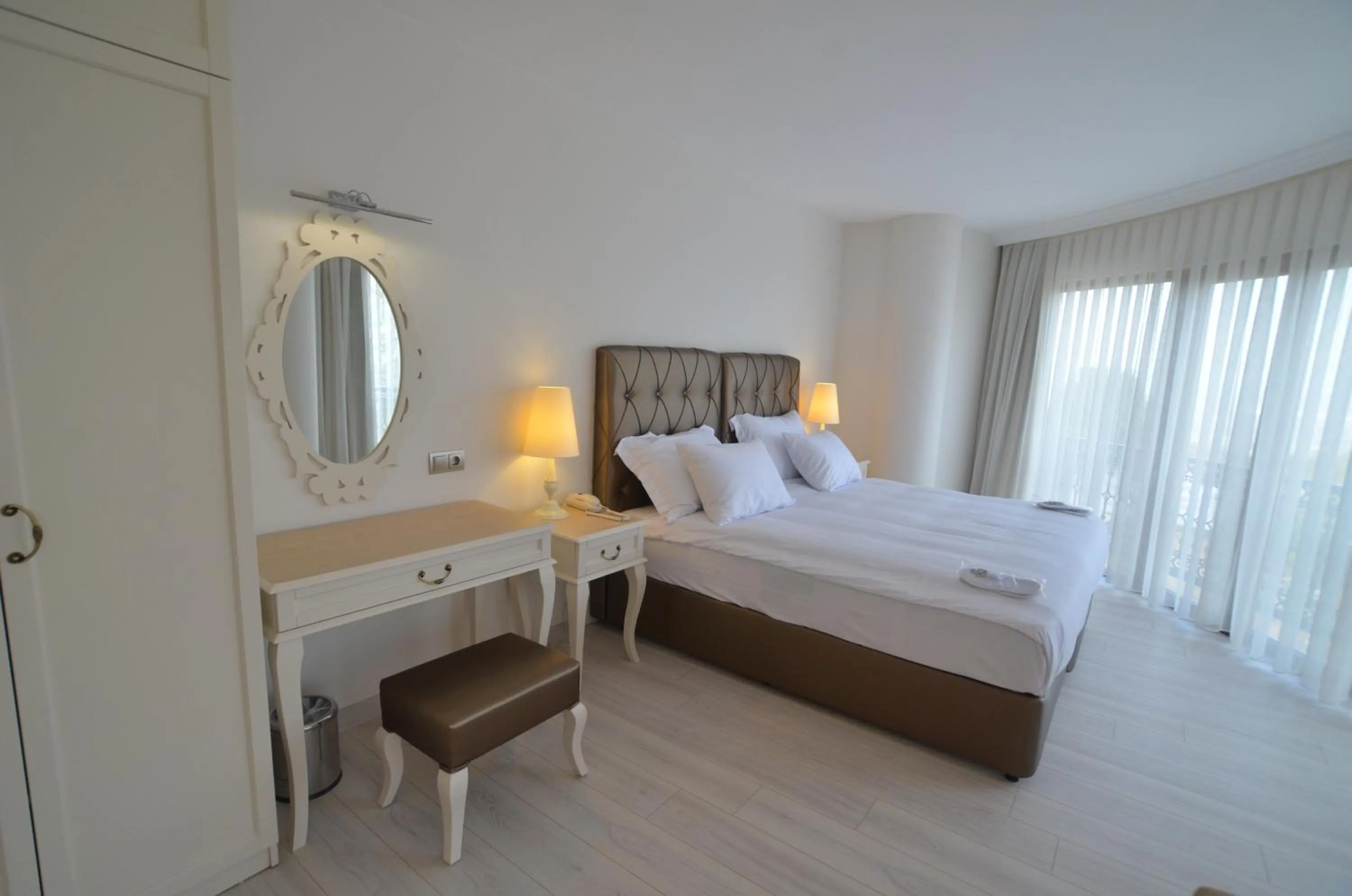 Bed in Motali Life Hotel