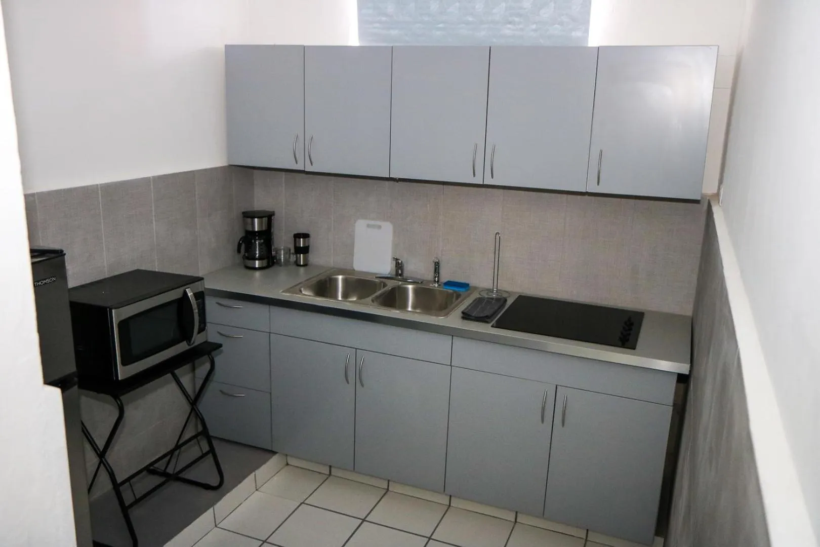 Kitchen or kitchenette in Mavs Boutique At Ponce