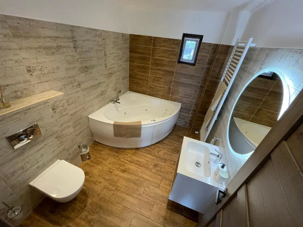 Bathroom in Kukorica Csárda Apartman