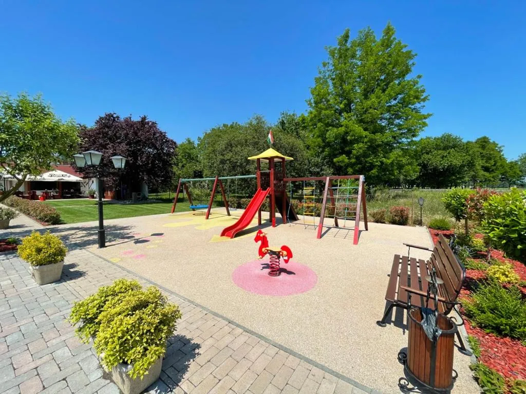 Kukorica Csárda Apartman