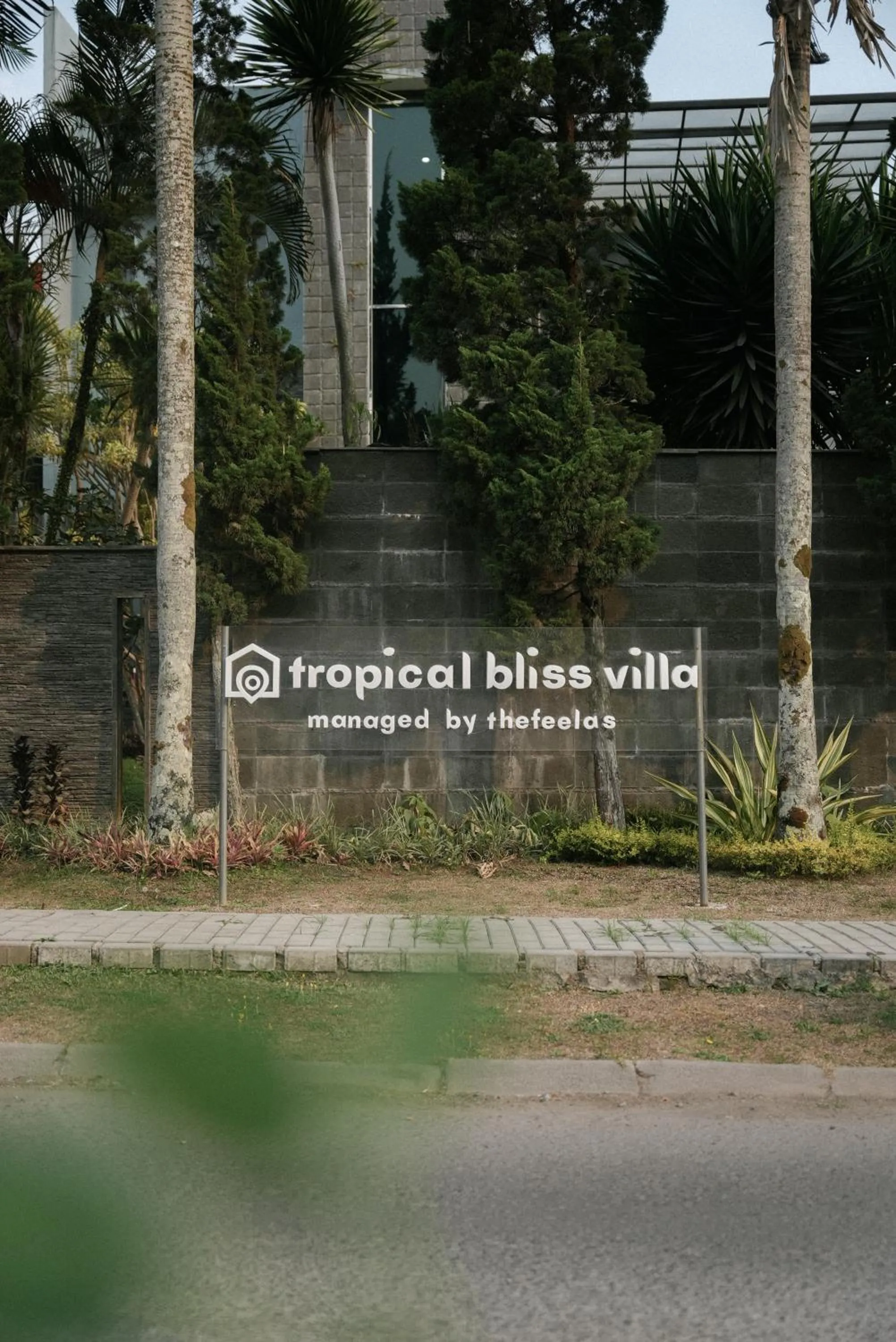 Facade/entrance in Tropical Bliss Villa by The Feelas