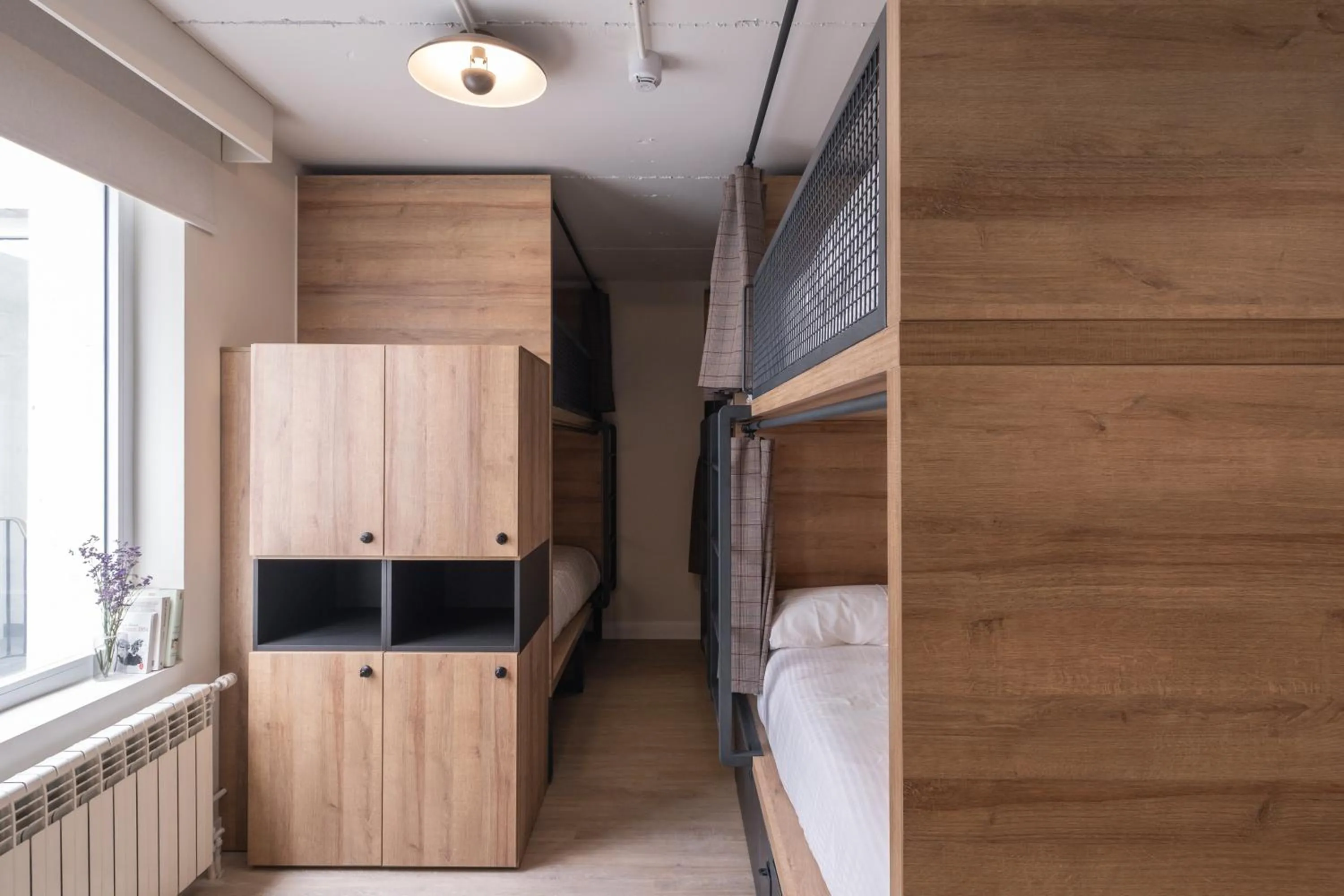 bunk bed, Bed in LATROUPE Grand Place Hostel