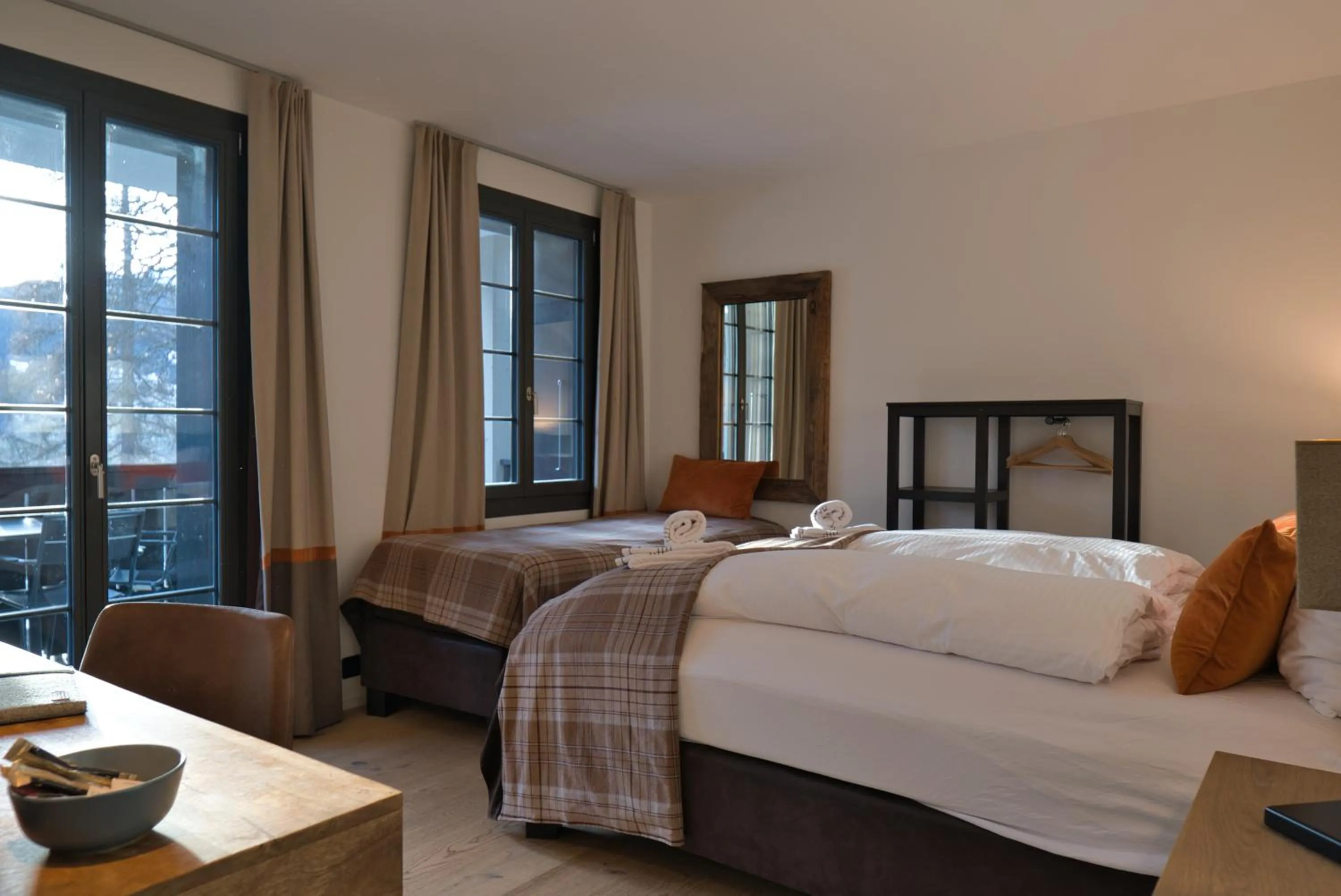 Bed in Eiger View Alpine Lodge