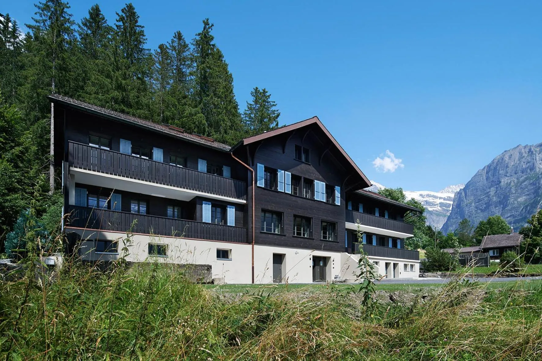 Property building in Eiger View Alpine Lodge