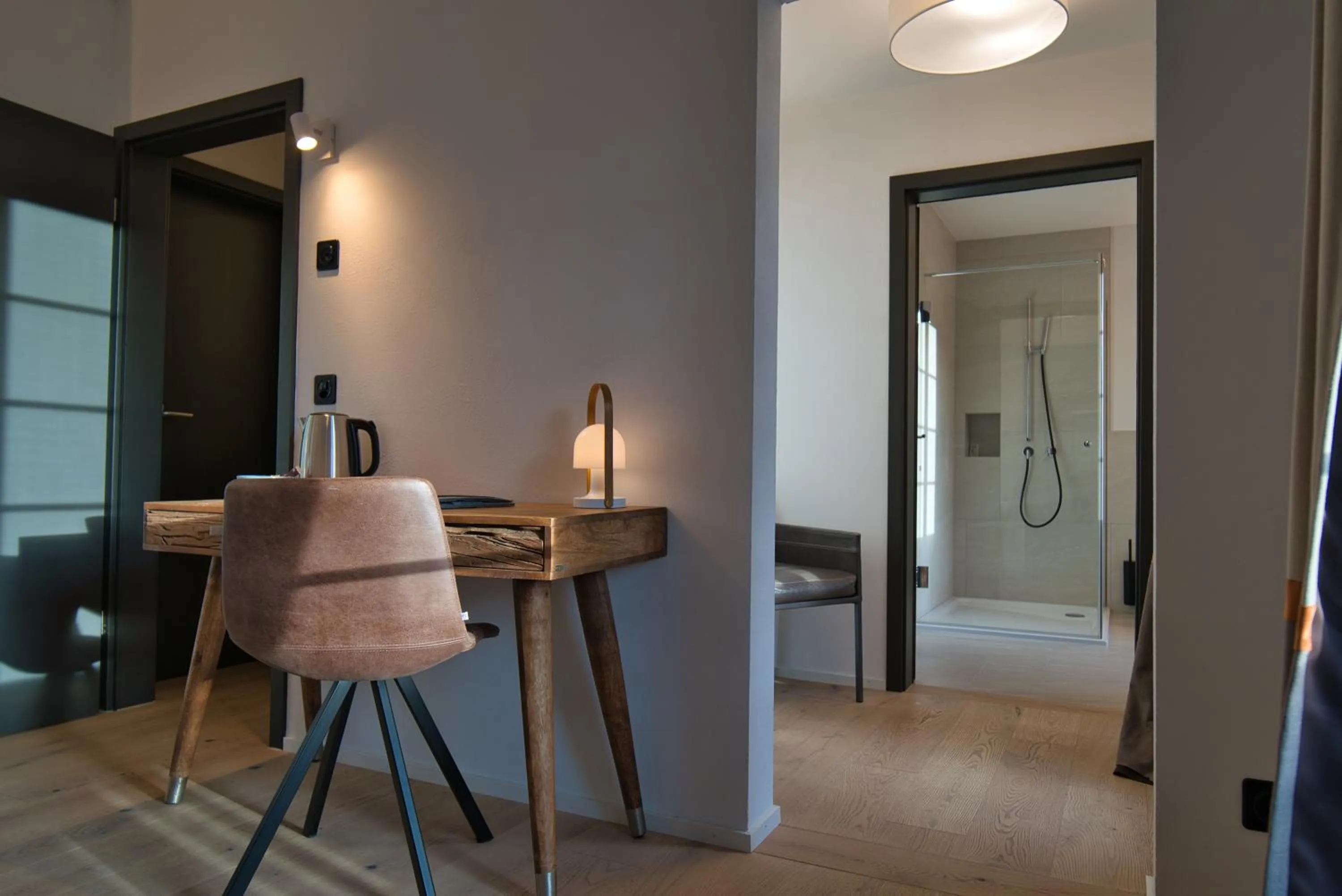 Bathroom in Eiger View Alpine Lodge