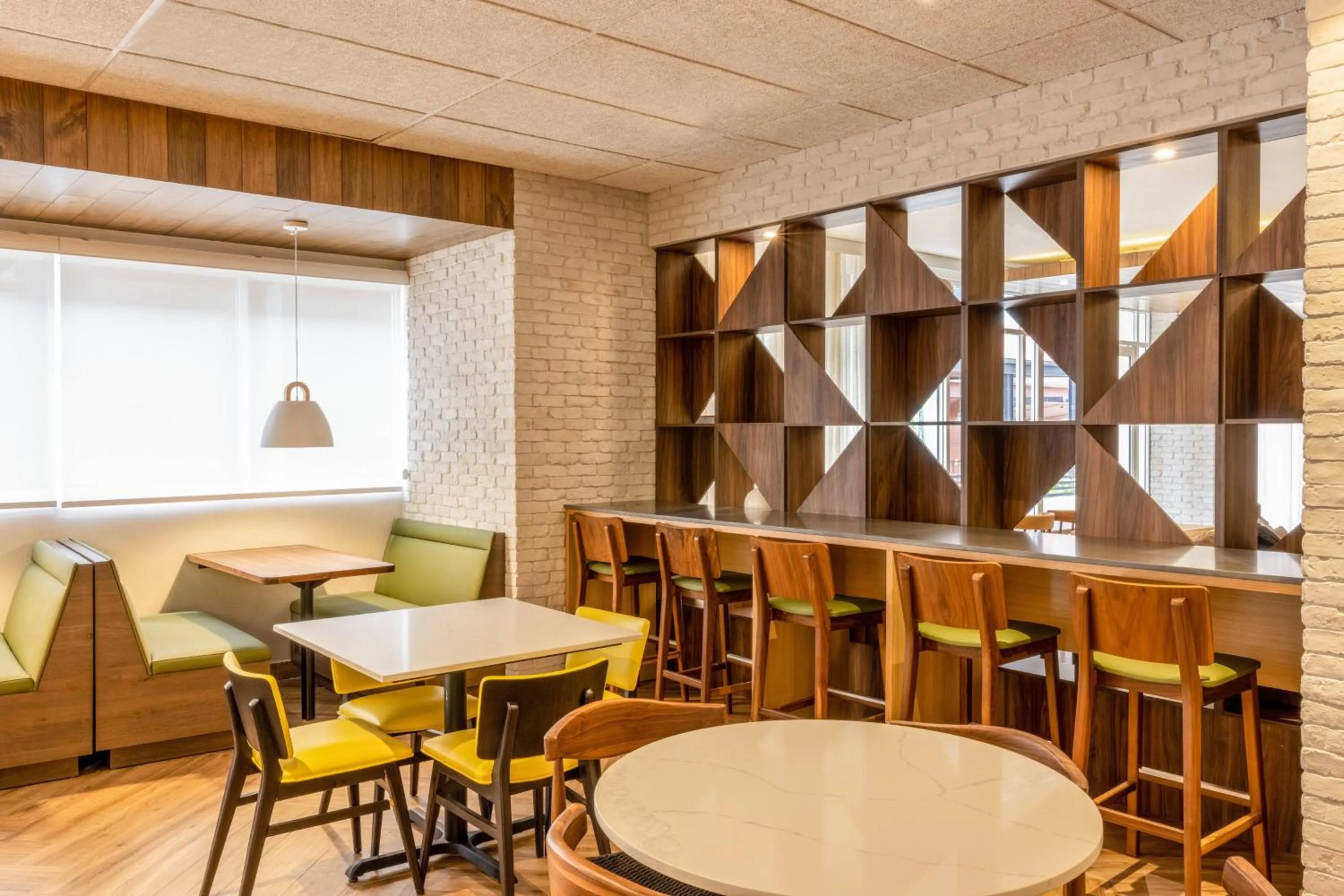 Breakfast in Fairfield by Marriott Inn & Suites Cancun Downtown