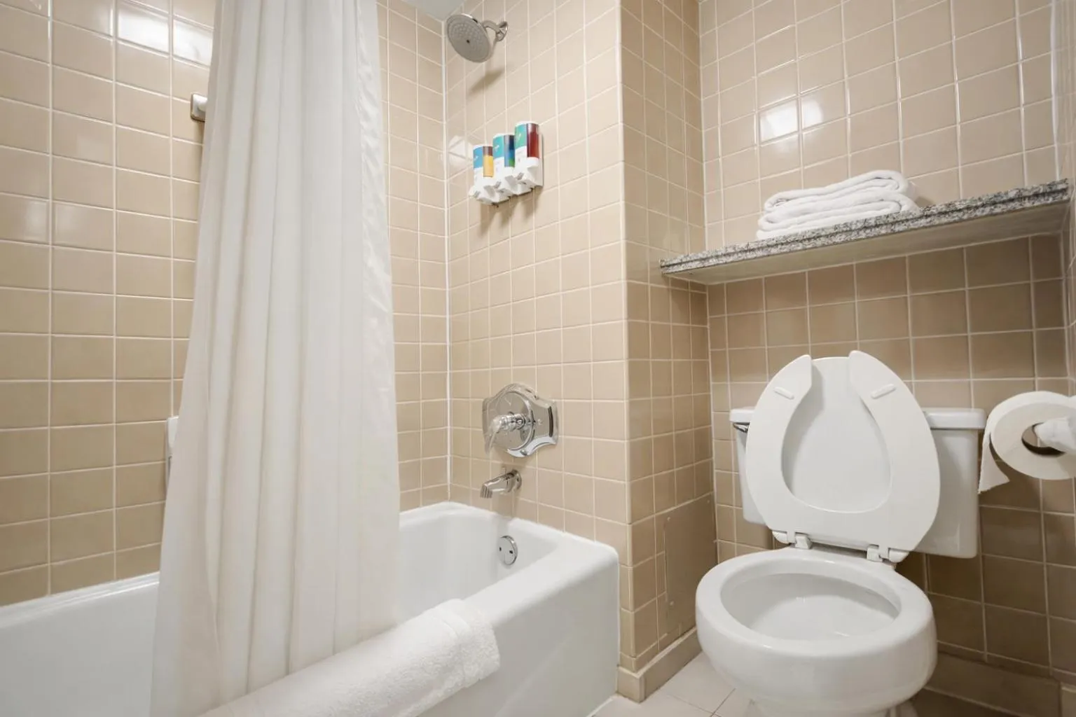 Shower in Hotel Lotus Kansas City Stadium