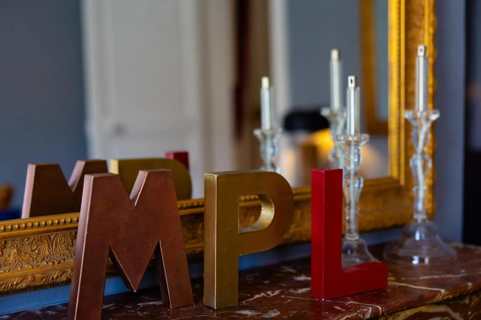 Decorative detail in Casa Roma Montpellier Bed&Breakfast chambres d hôte