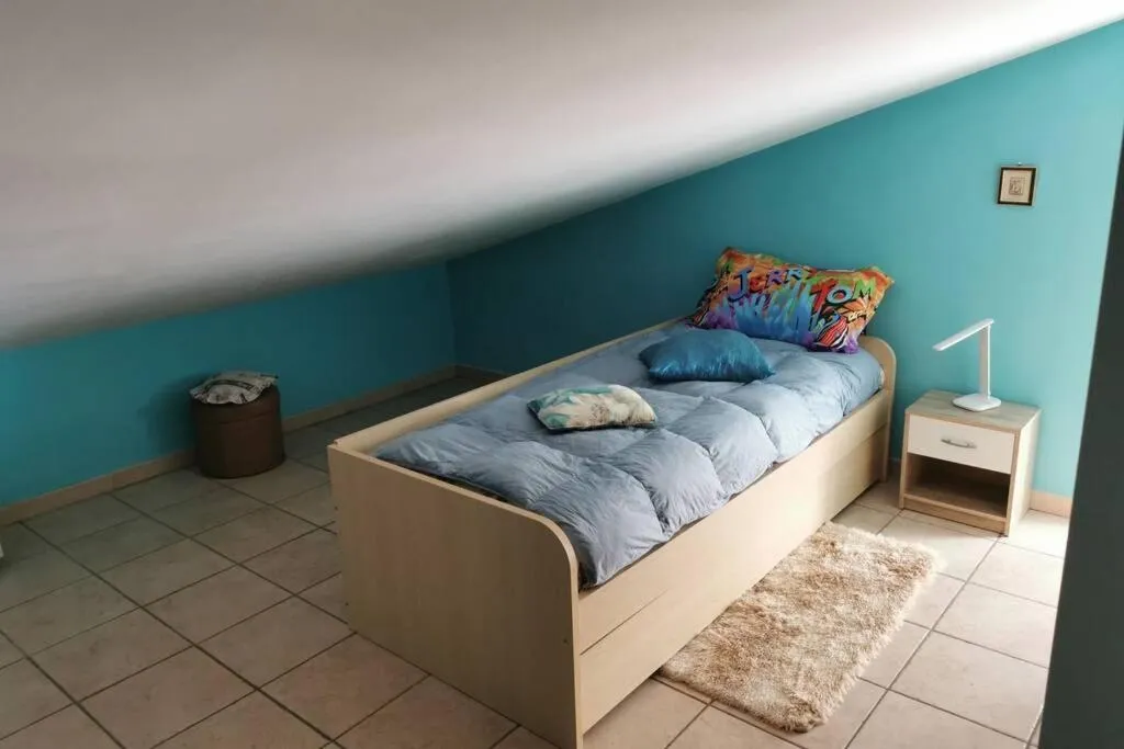 Bed in Alloggio turistico Id 14737 La mansarda Free Parking, wi-fi