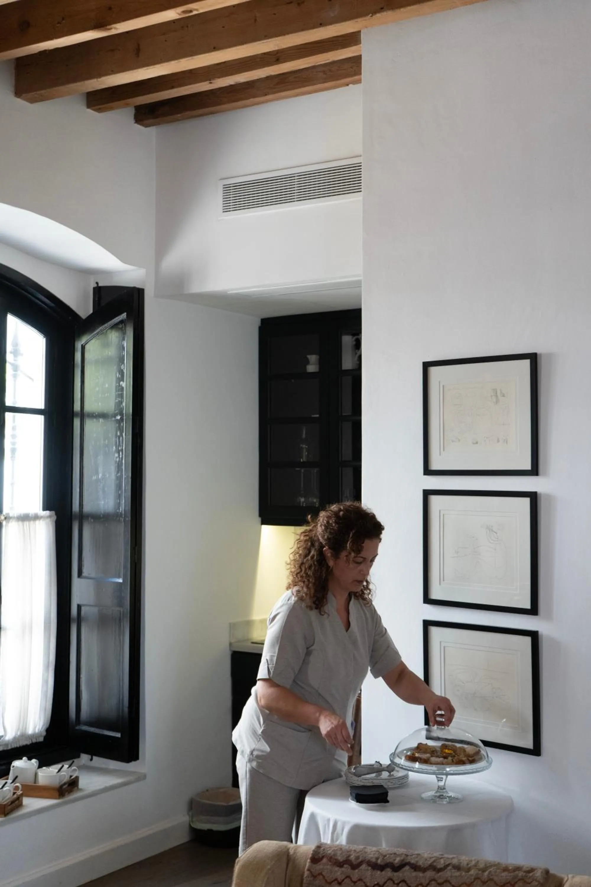 Staff in Hotel Plaza 18 - Grupo Califa