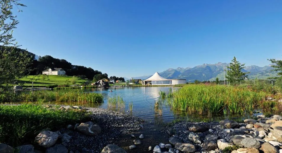 Area and facilities in b-smart motel Sevelen