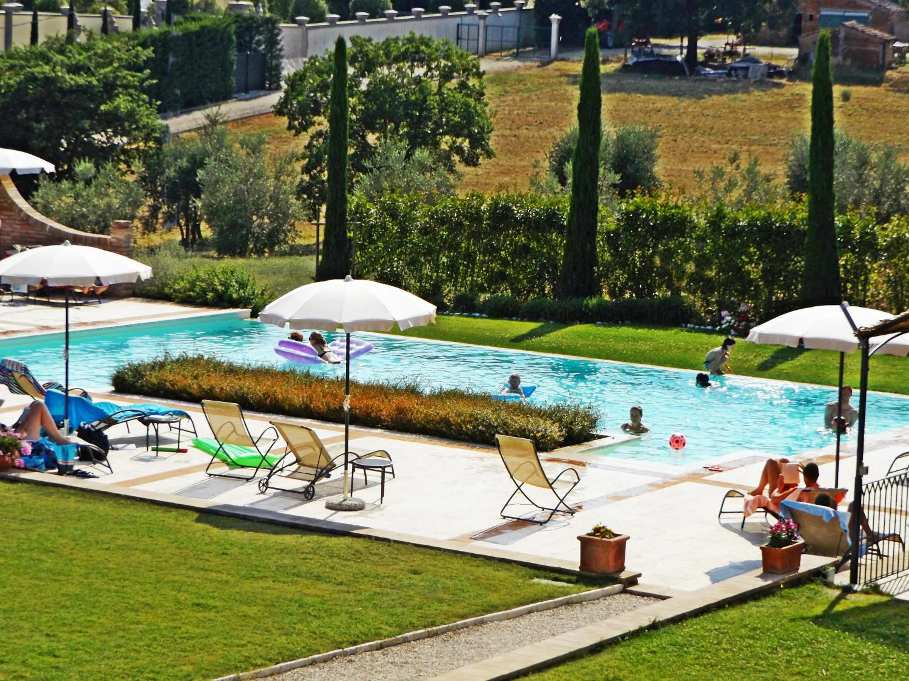 Swimming pool in Casa Vacanze La Fiorita